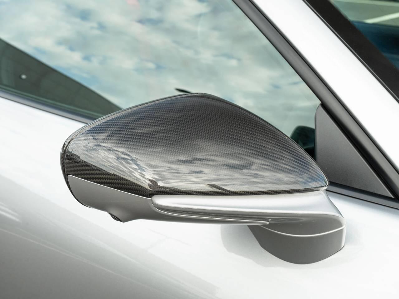 Porsche 911 view 47