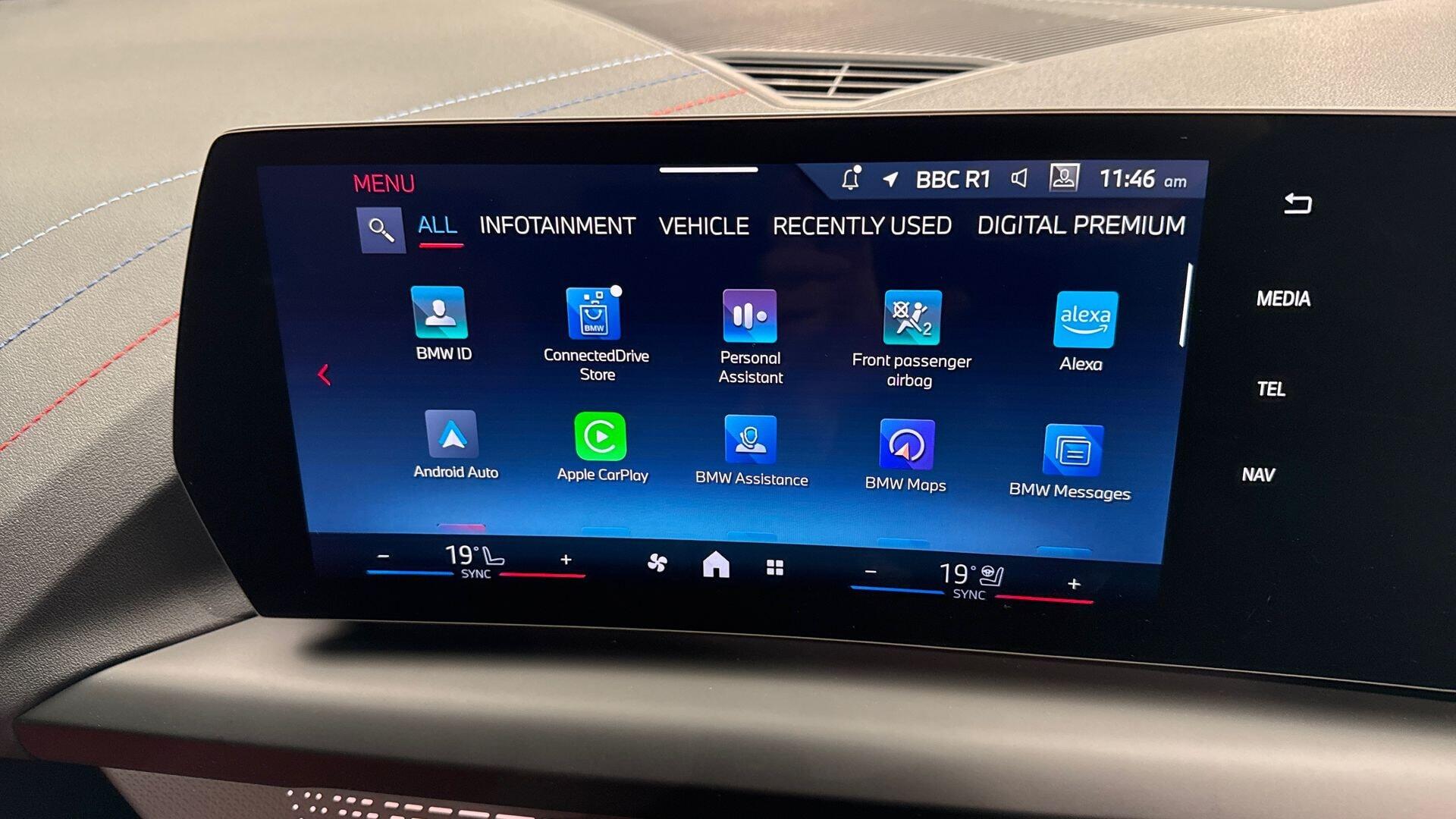 BMW 2 Series view 27