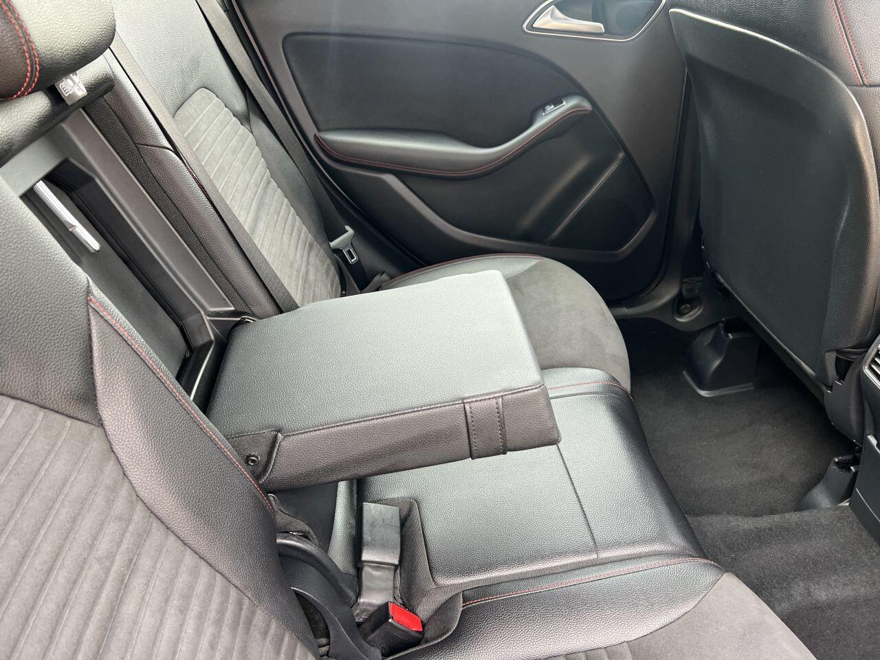 Mercedes-Benz B Class view 21