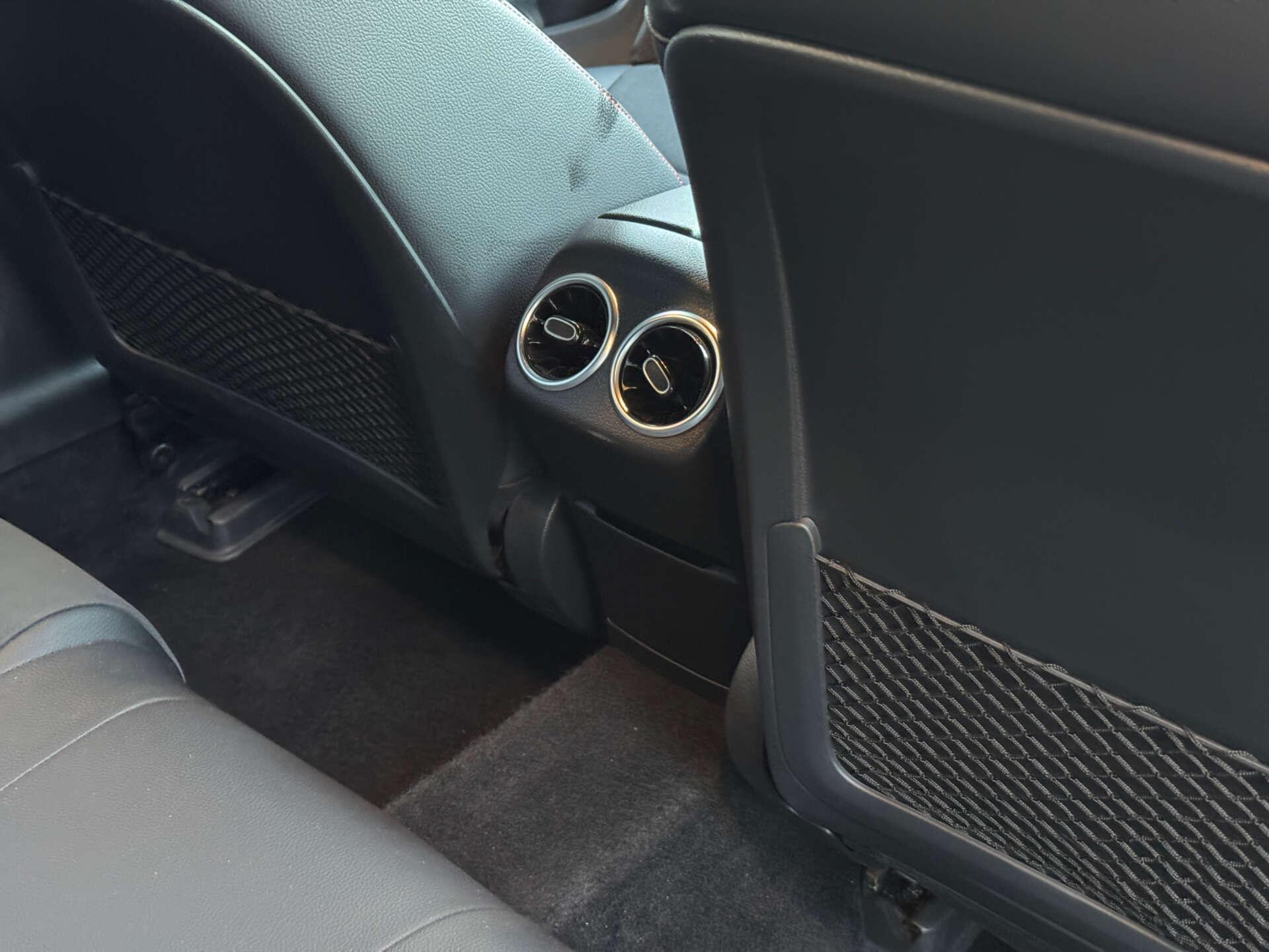 Mercedes-Benz A-Class view 28
