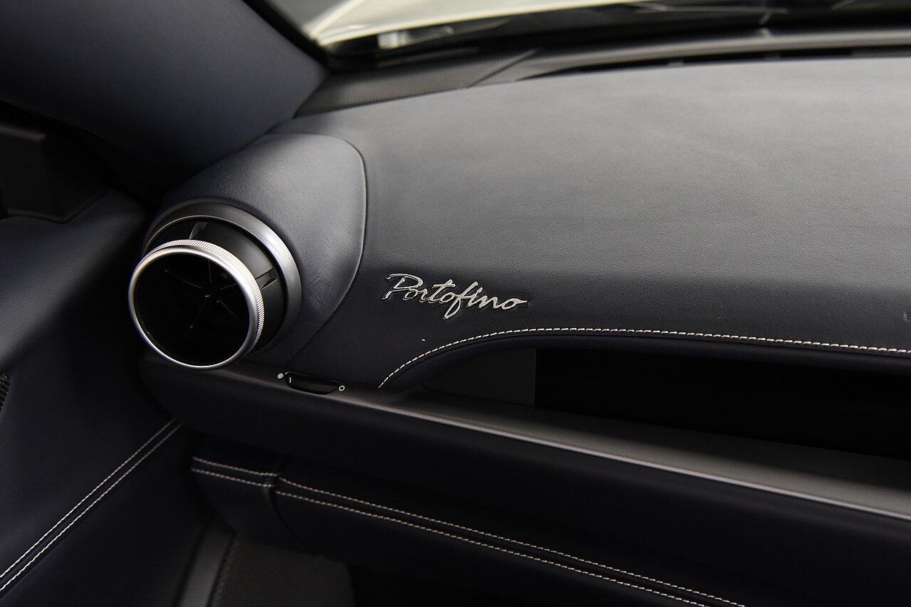 Ferrari Portofino view 15