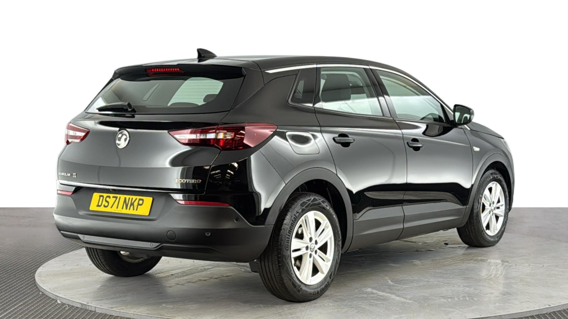 Vauxhall Grandland X view 4
