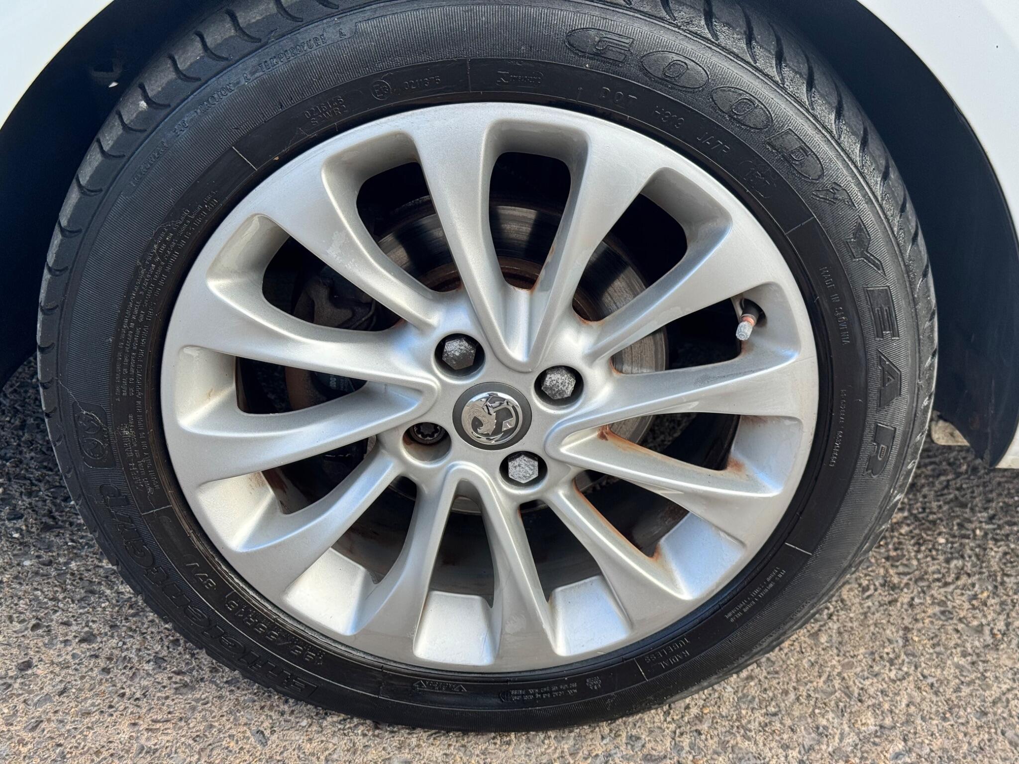 Vauxhall Corsa view 37