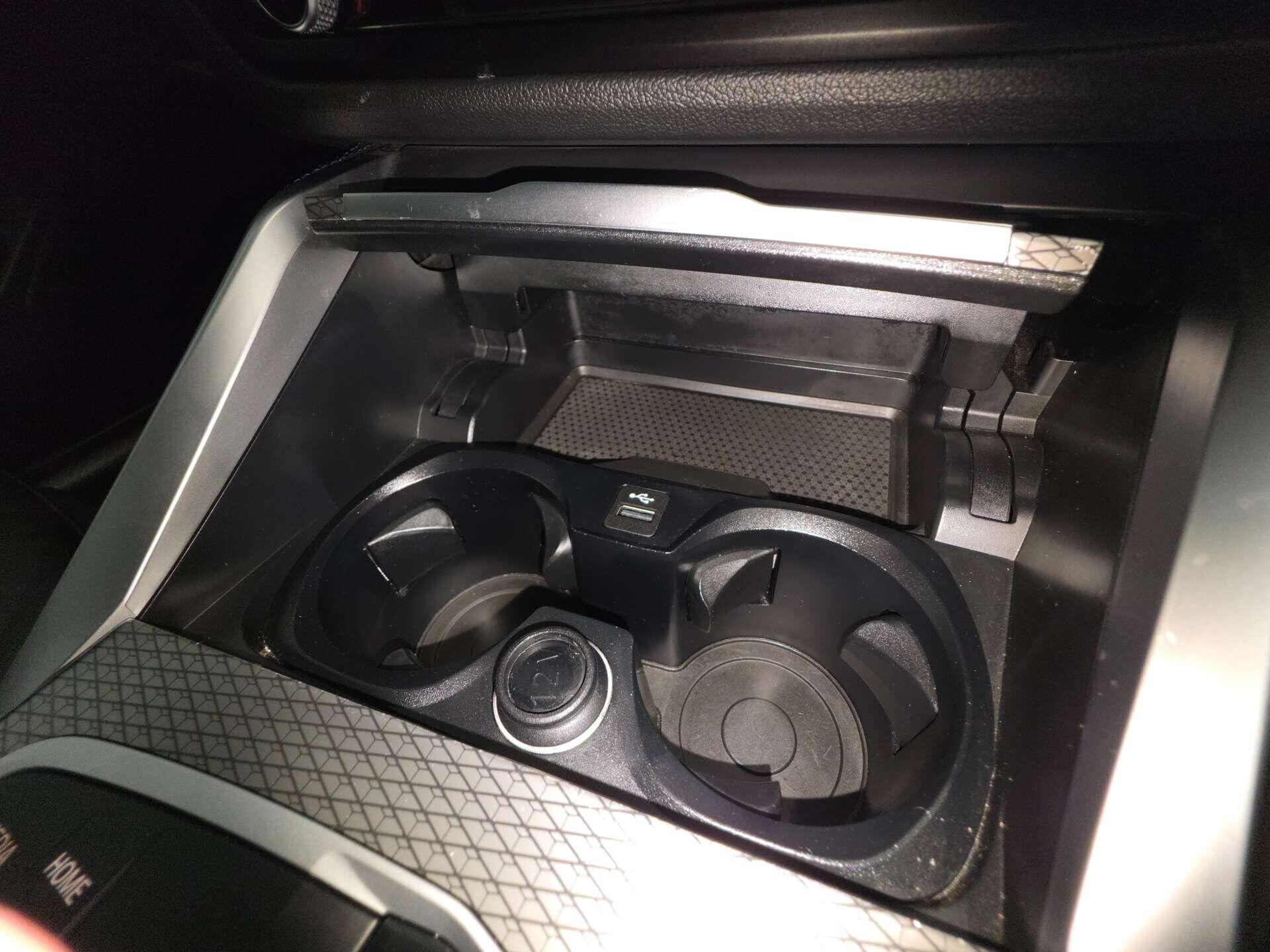 BMW I4 view 45