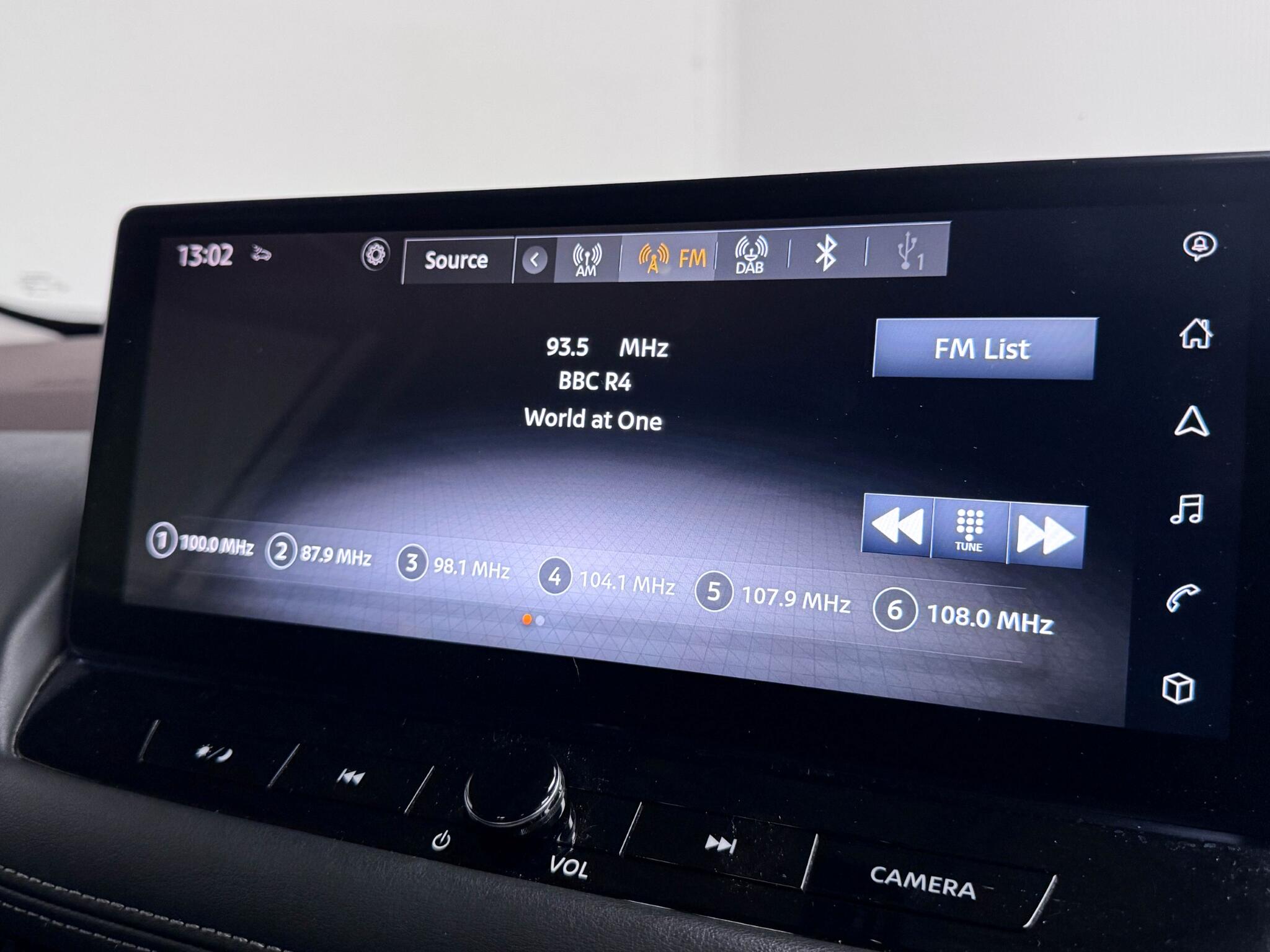Nissan X-Trail view 44