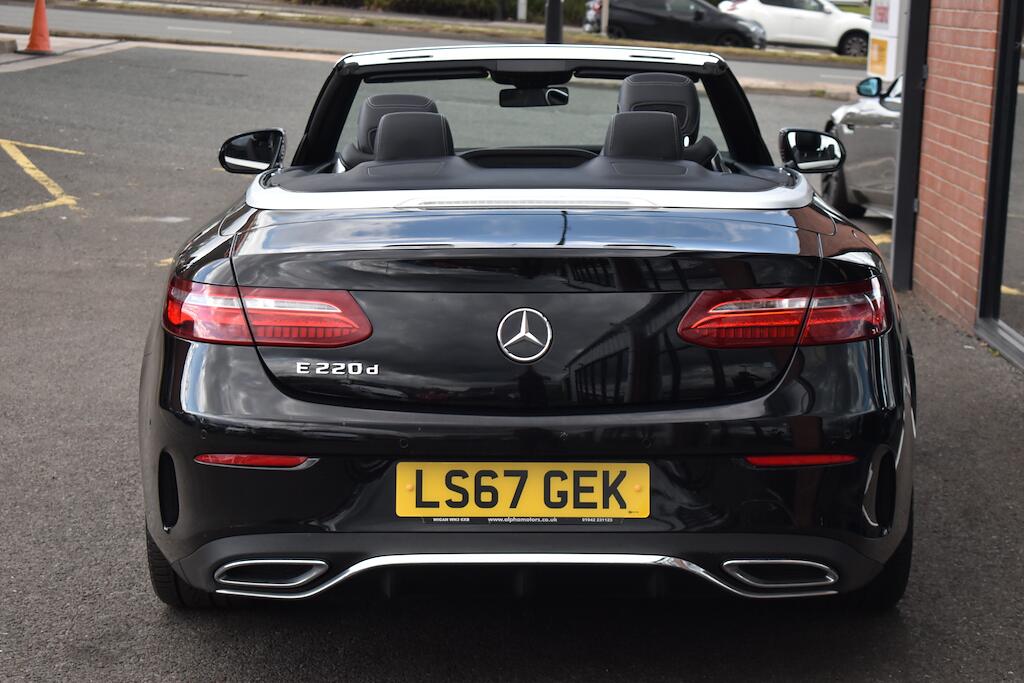 Mercedes-Benz E Class view 8