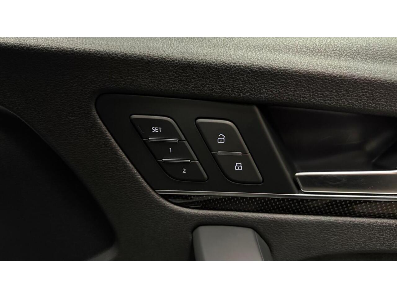 Audi SQ5 view 19
