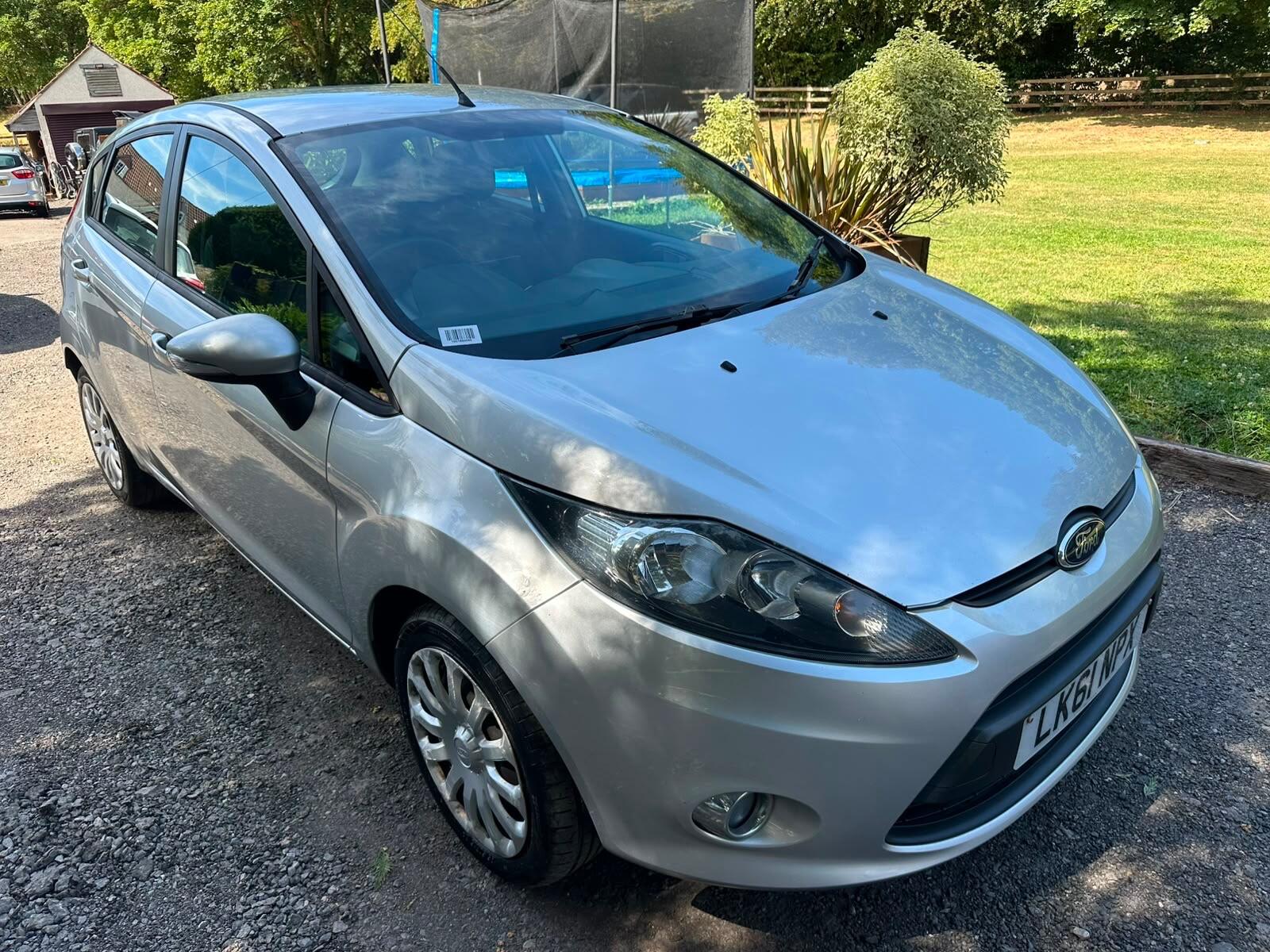 Ford Fiesta view 5