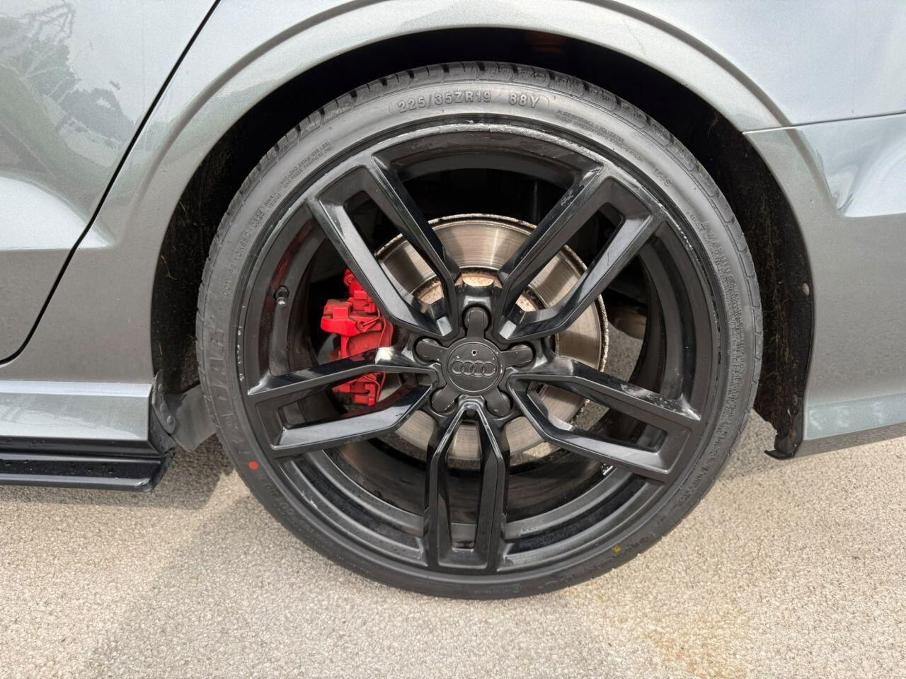 Audi S3 view 16