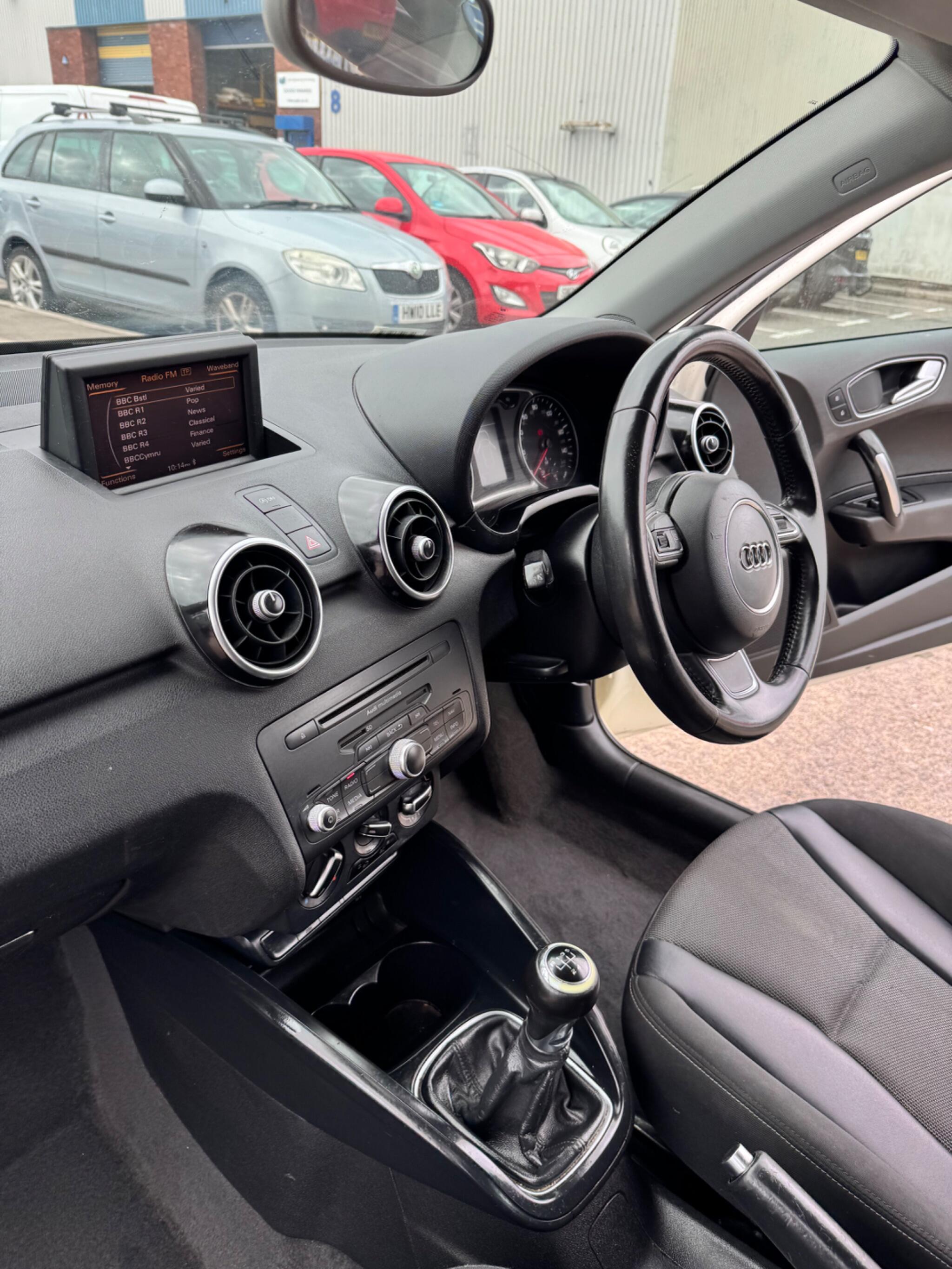 Audi A1 view 23