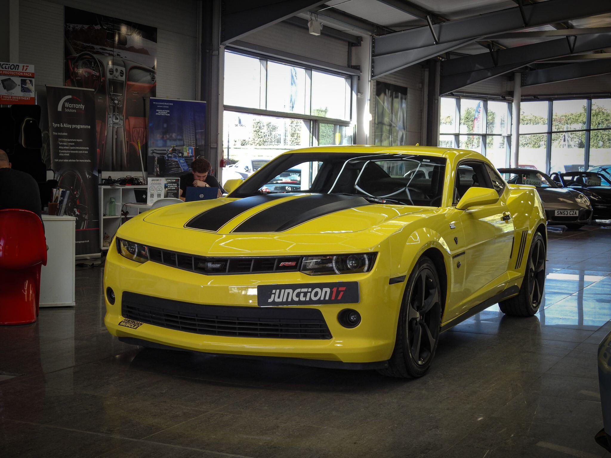 Chevrolet Camaro view 7