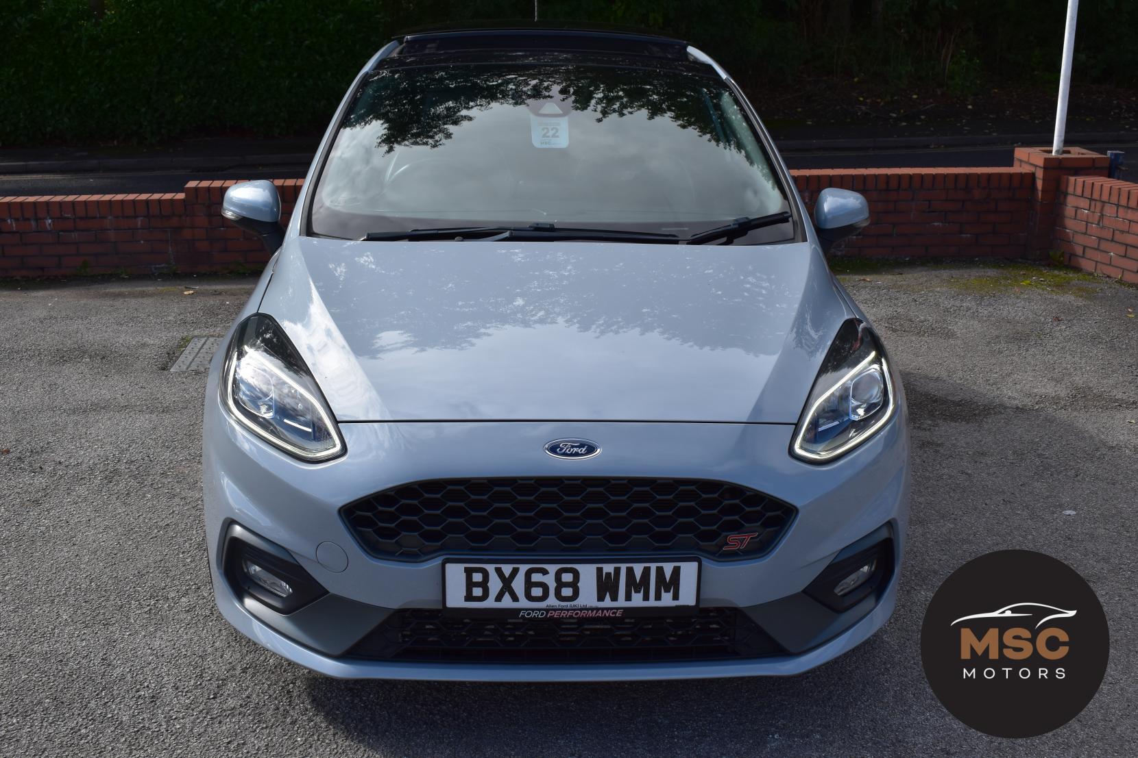 Ford Fiesta view 3