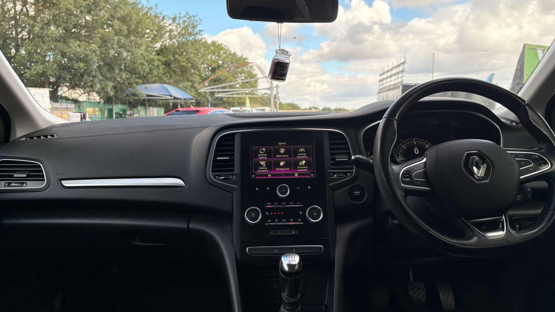 Renault Megane view 38