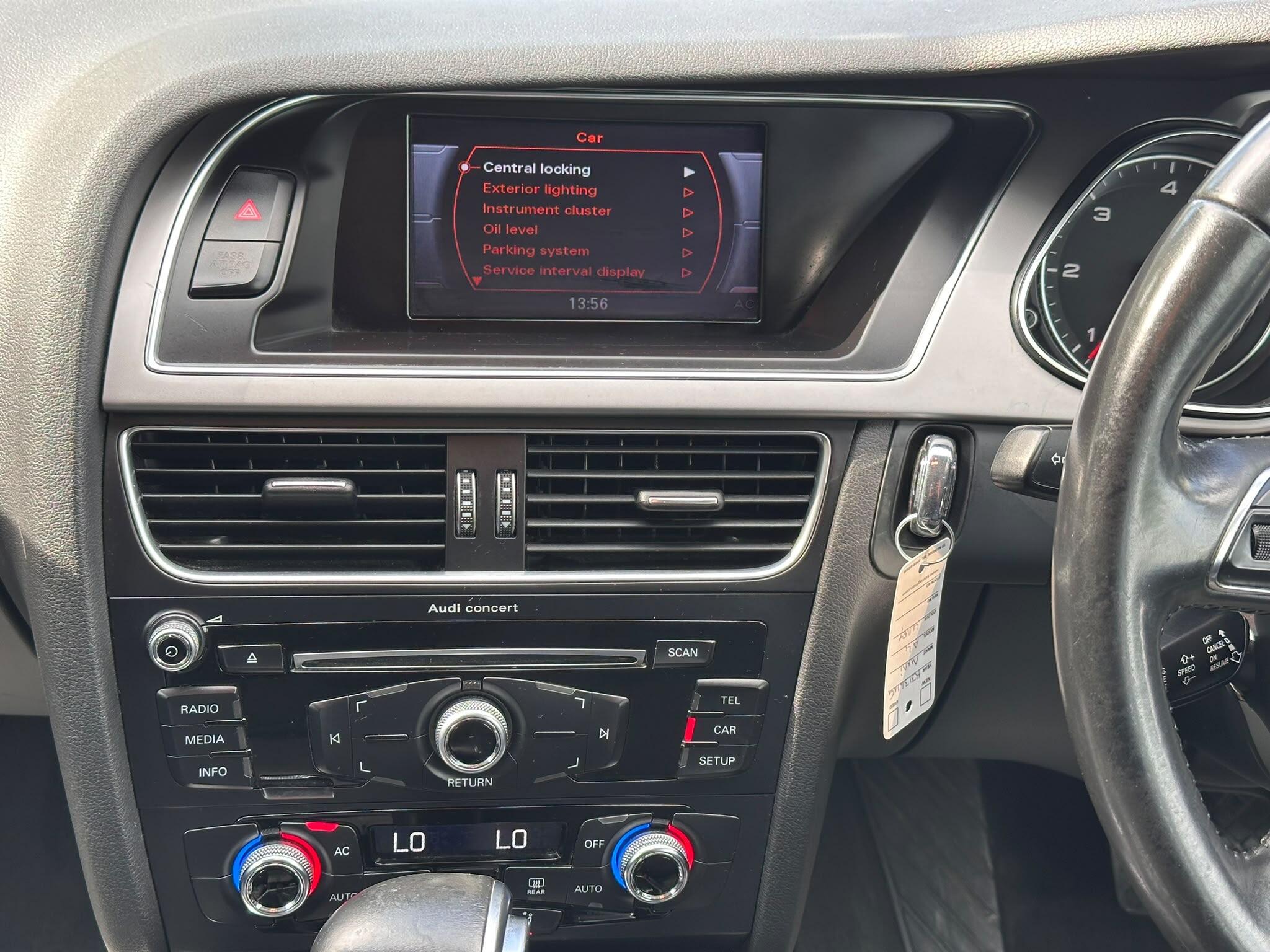 Audi A4 view 36