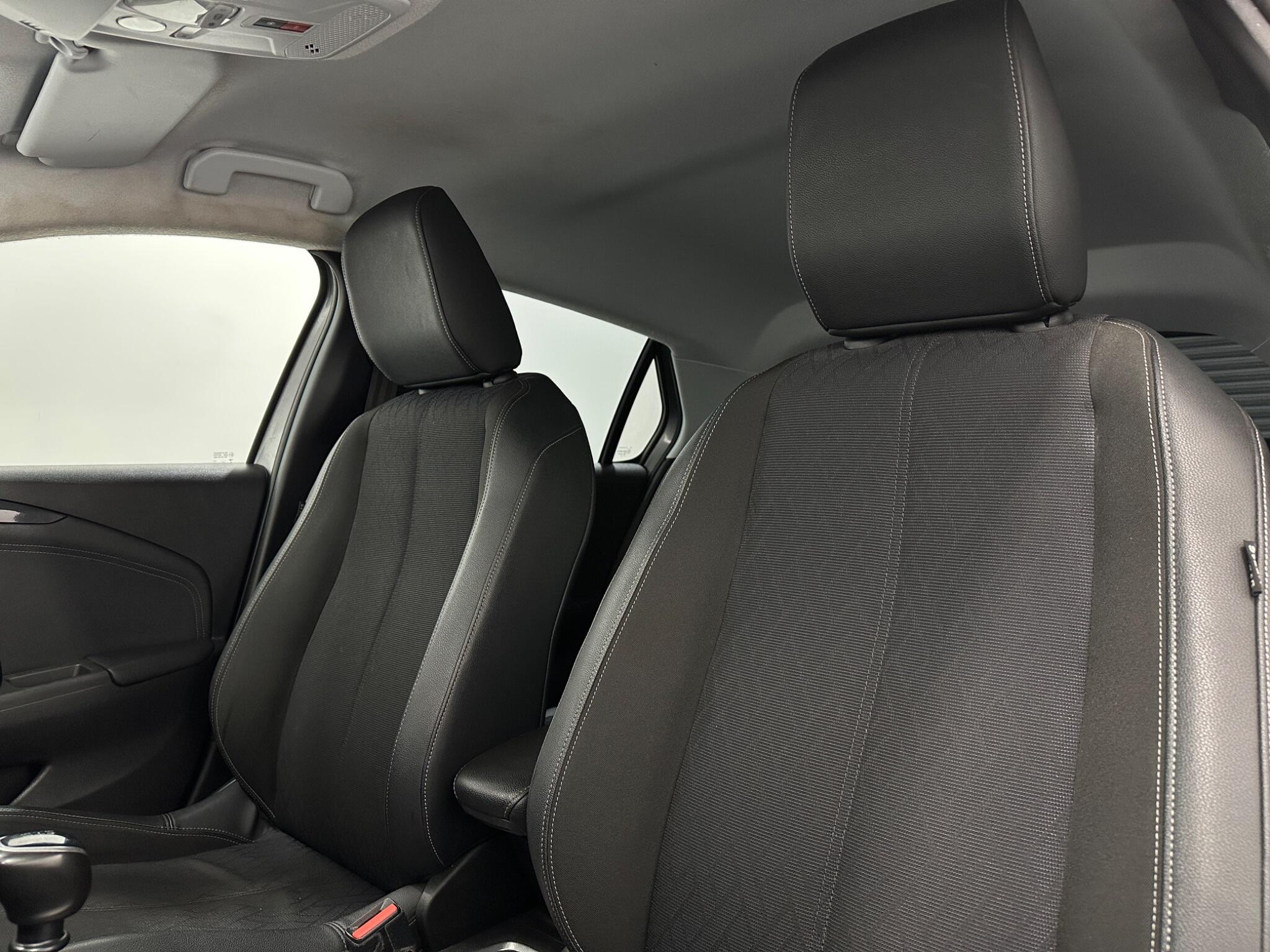Vauxhall Corsa view 37