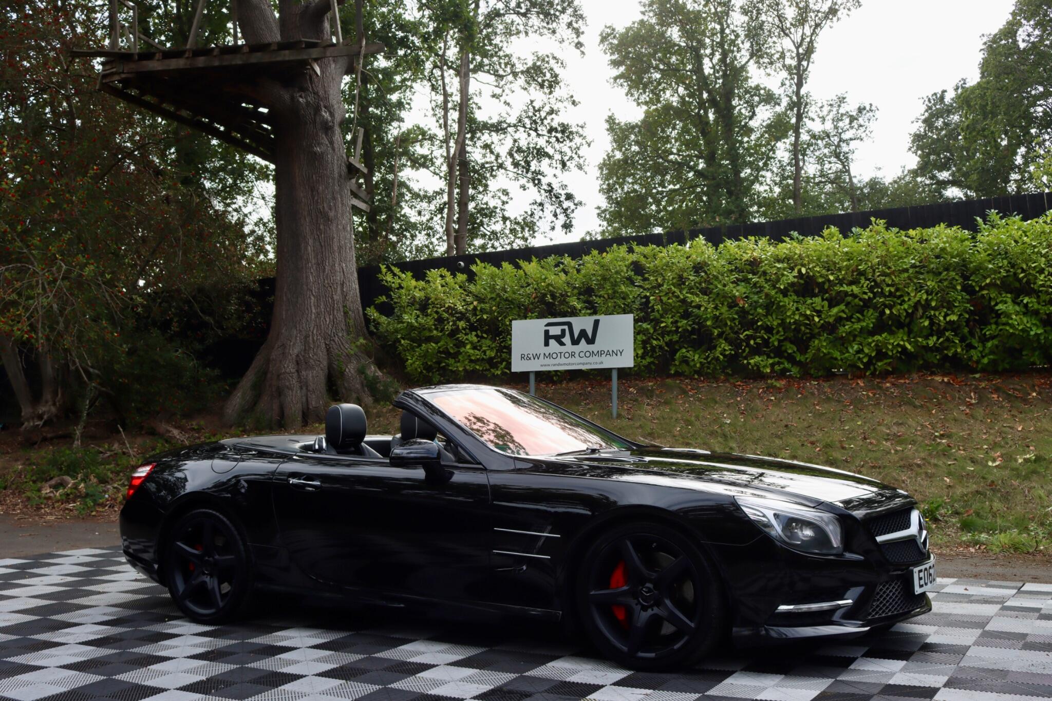 Mercedes-Benz SL view 44