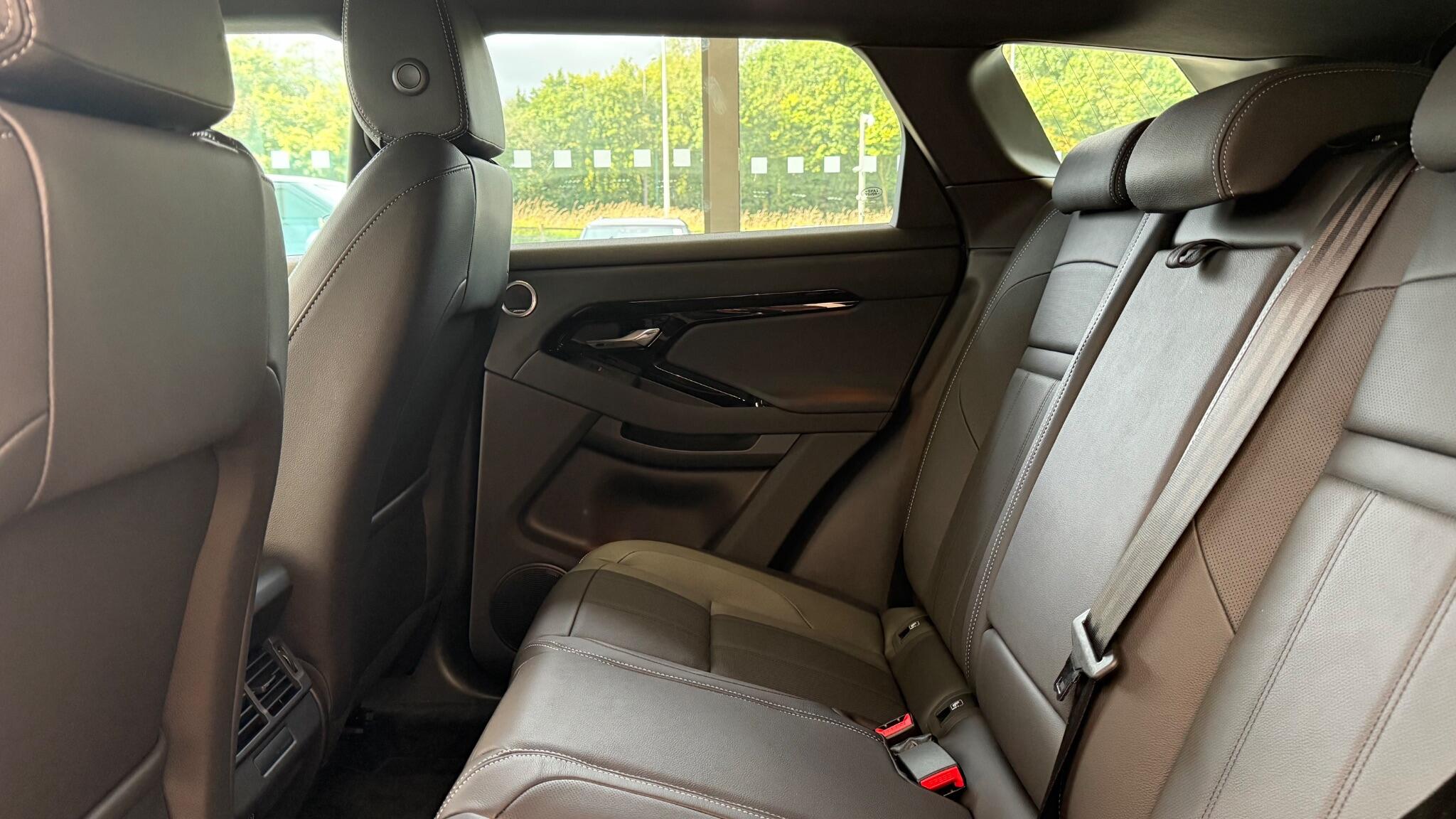 Land Rover Range Rover Evoque view 16
