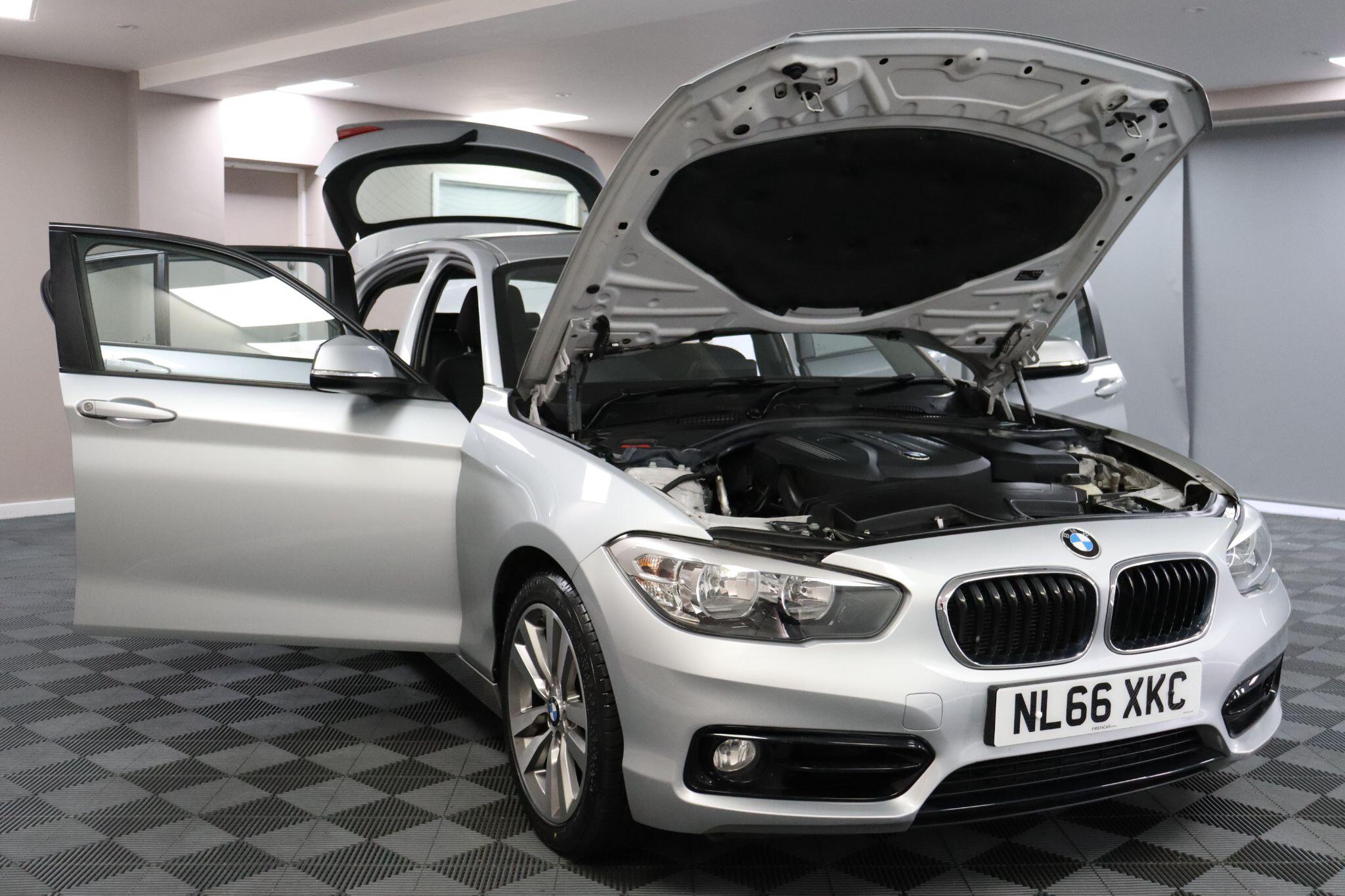 BMW 1 Series view 15