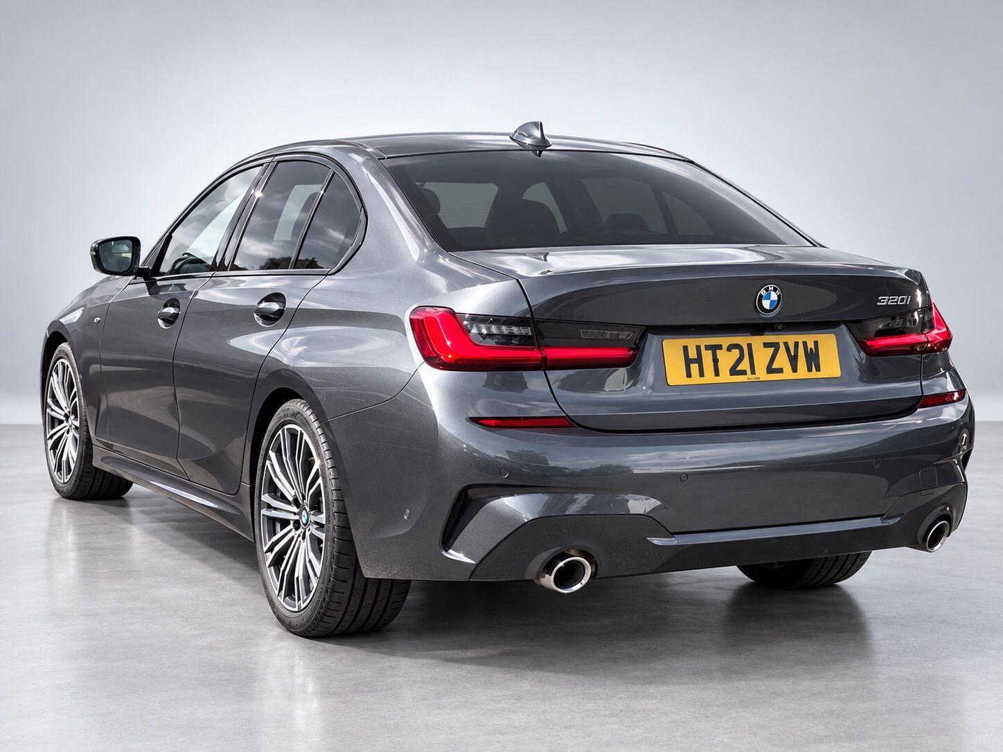 BMW 3 Series view 9