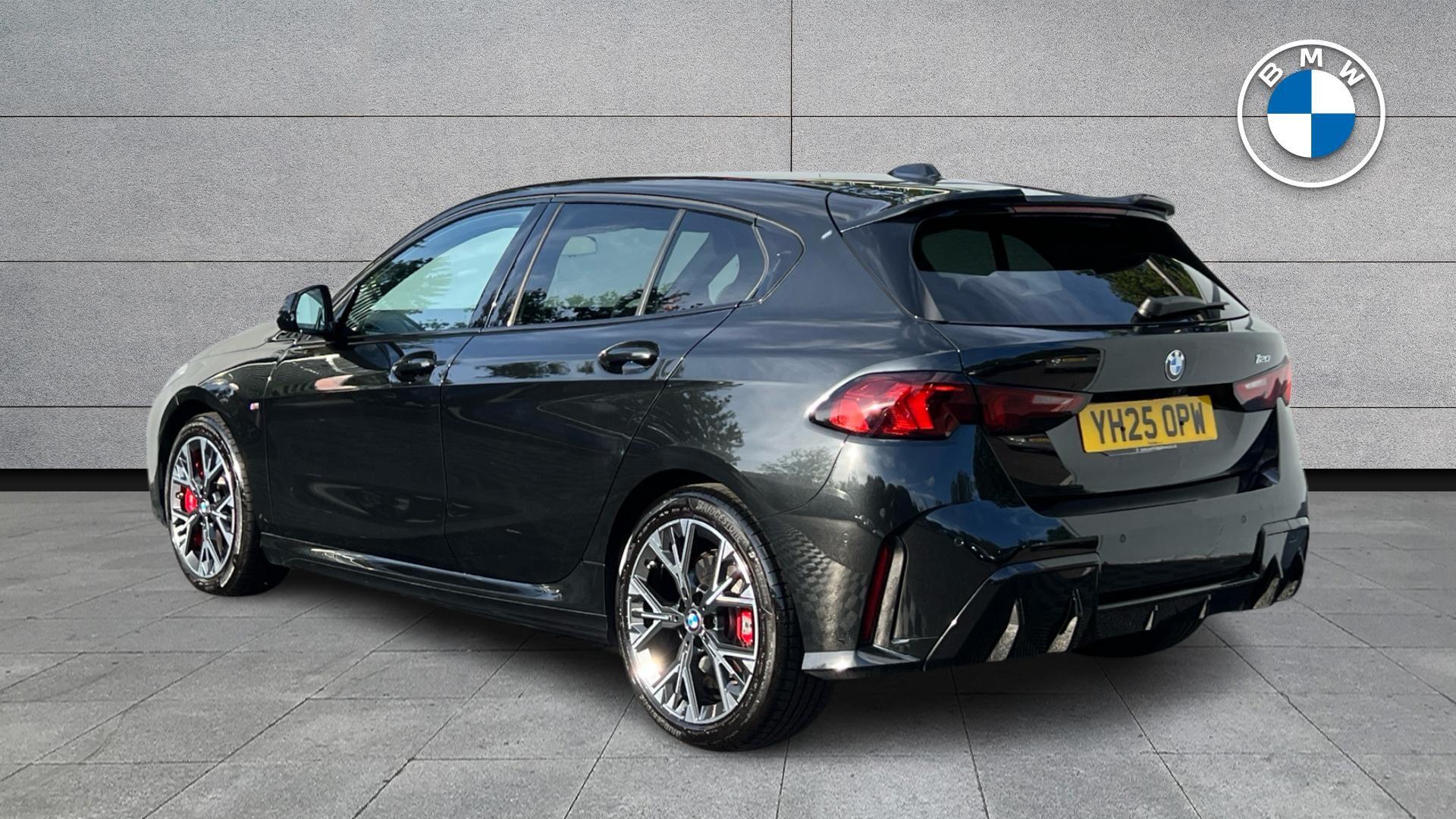 BMW 1 Series view 2