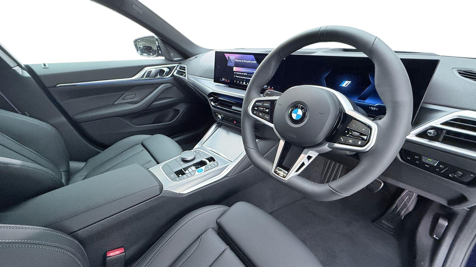 BMW i4 view 6