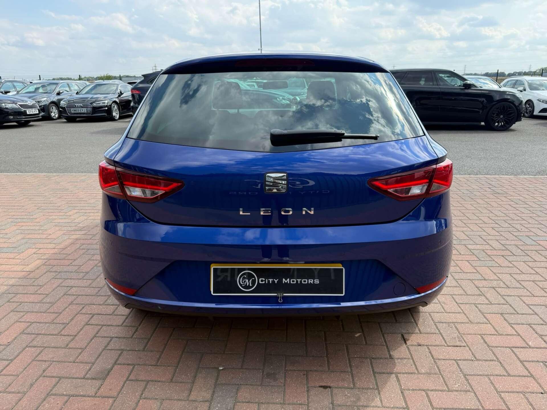 Seat Leon view 11