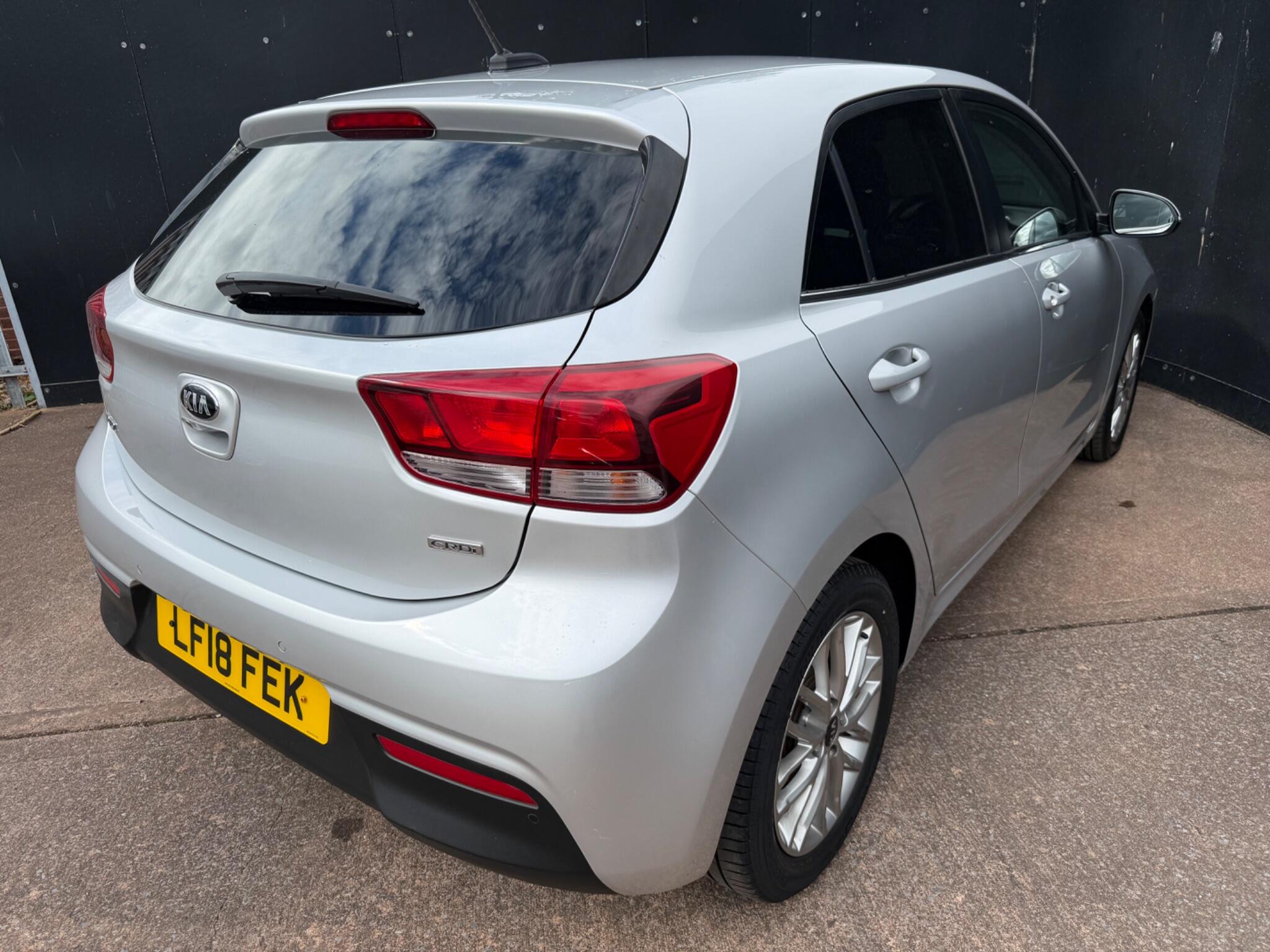 Kia Rio view 17