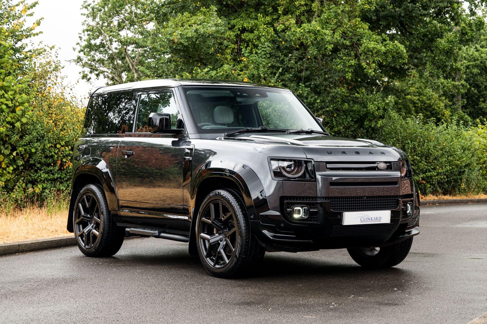 Land Rover Defender 90 main image