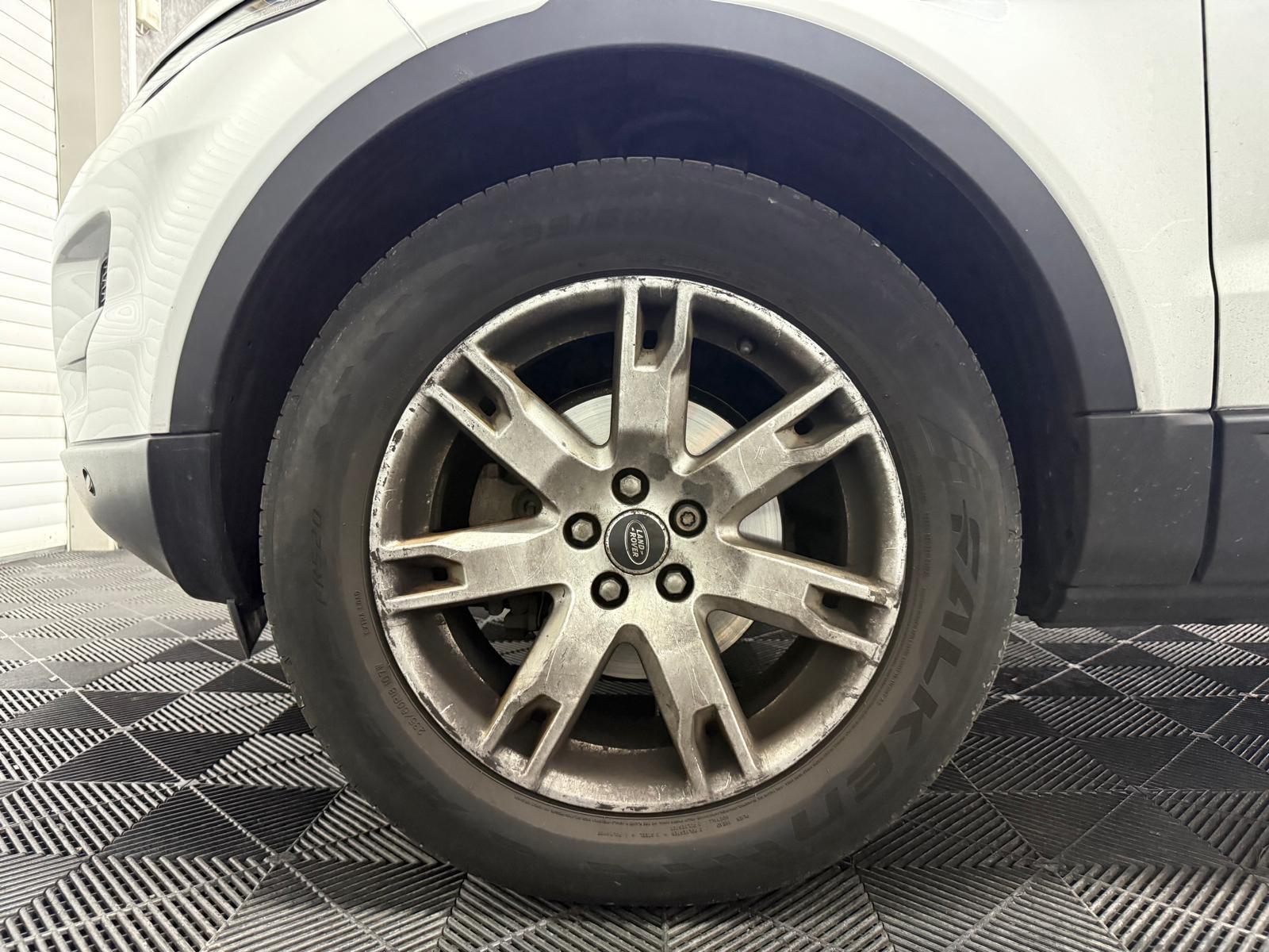Land Rover Range Rover Evoque view 27