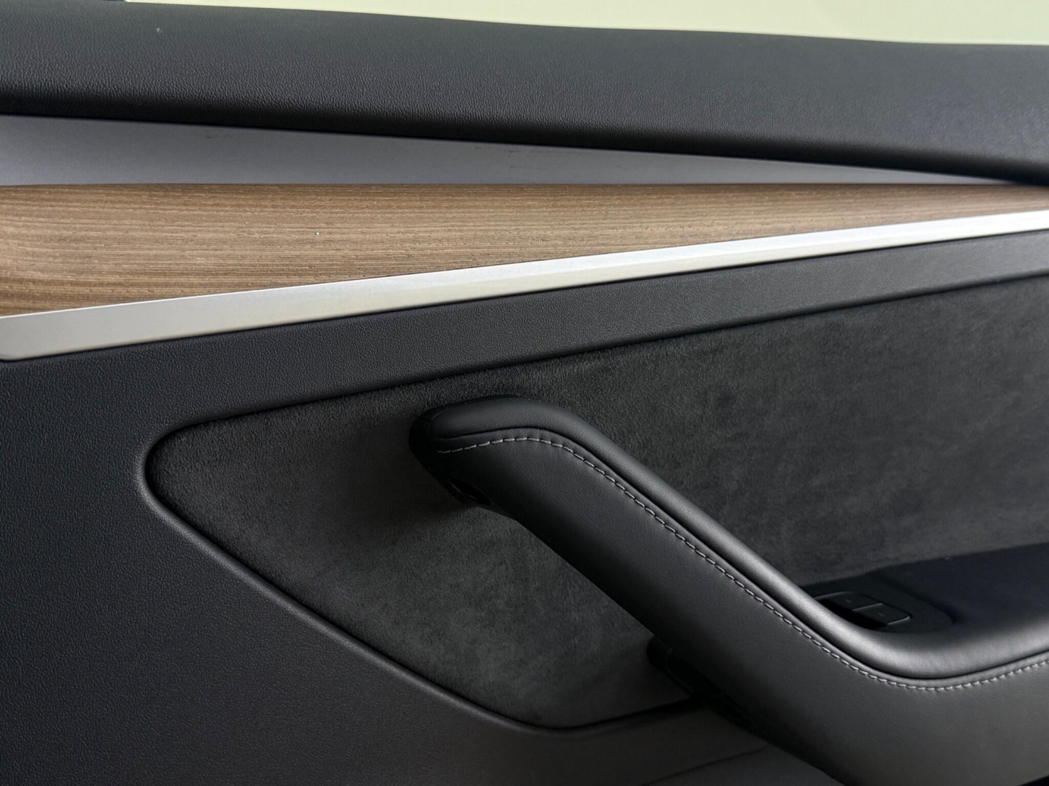 Tesla Model 3 view 23
