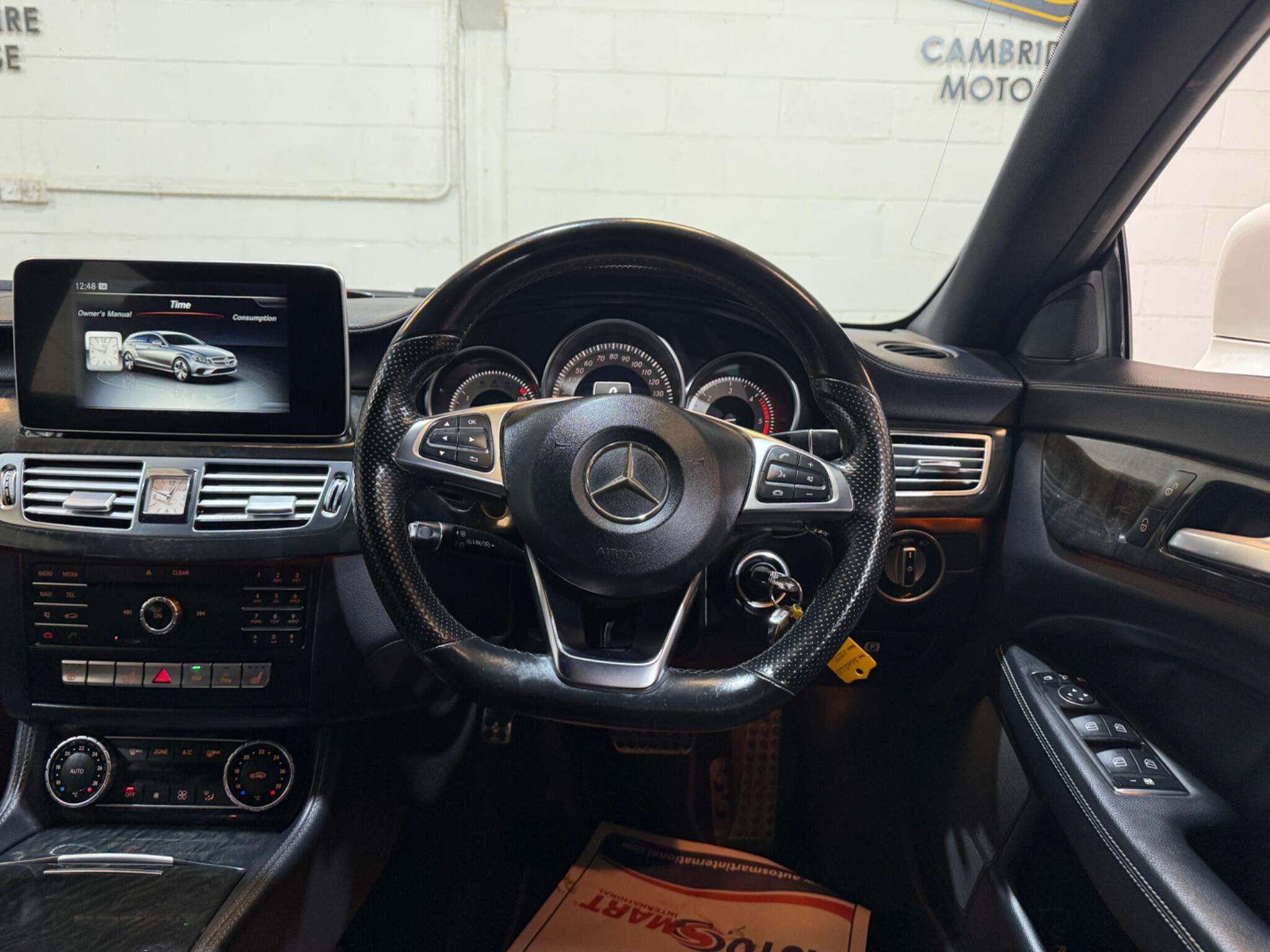 Mercedes-Benz CLS view 38