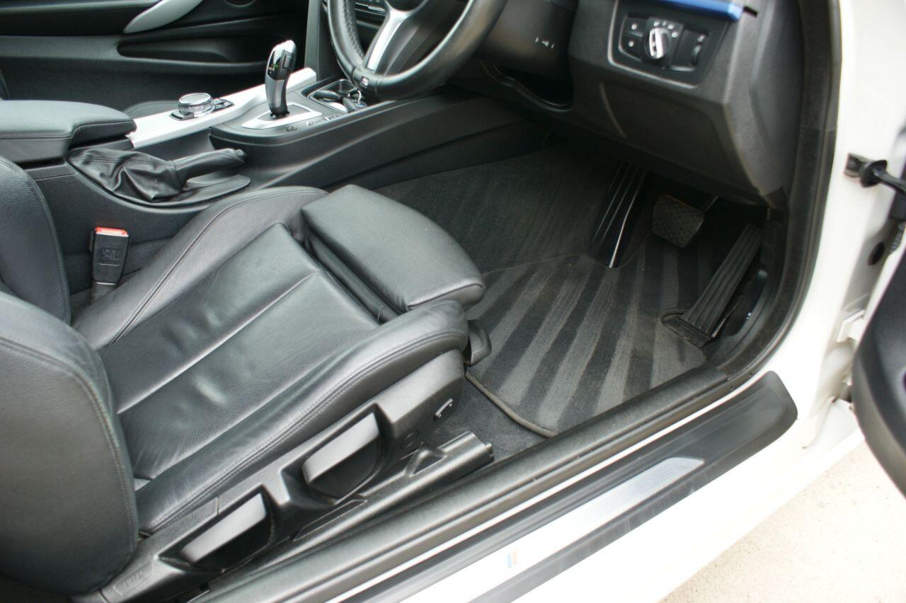 BMW 4 Series view 36