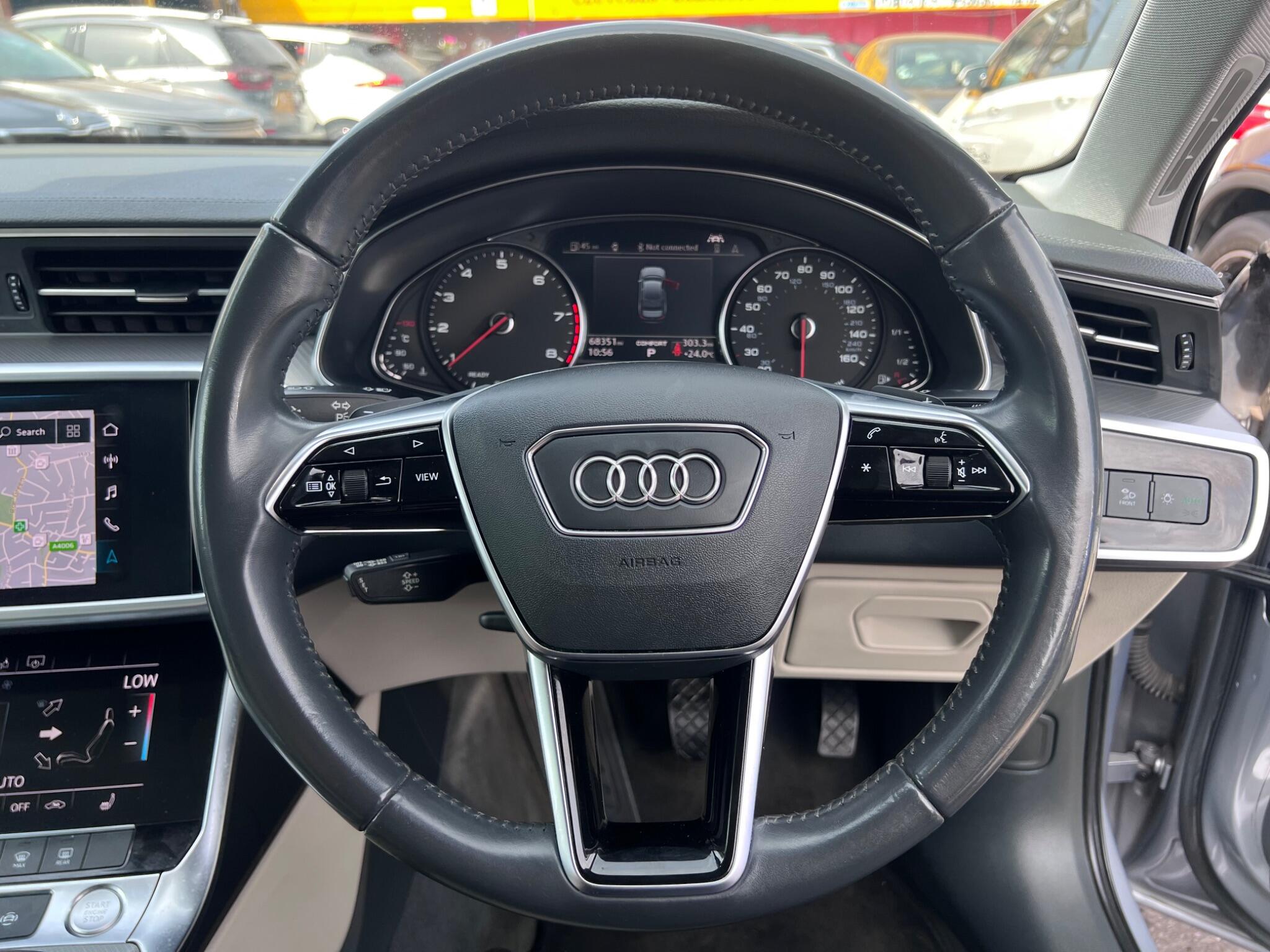 Audi A6 Saloon view 27
