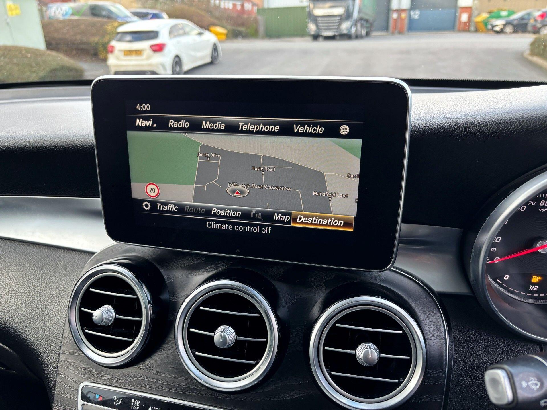 Mercedes-Benz GLC view 13