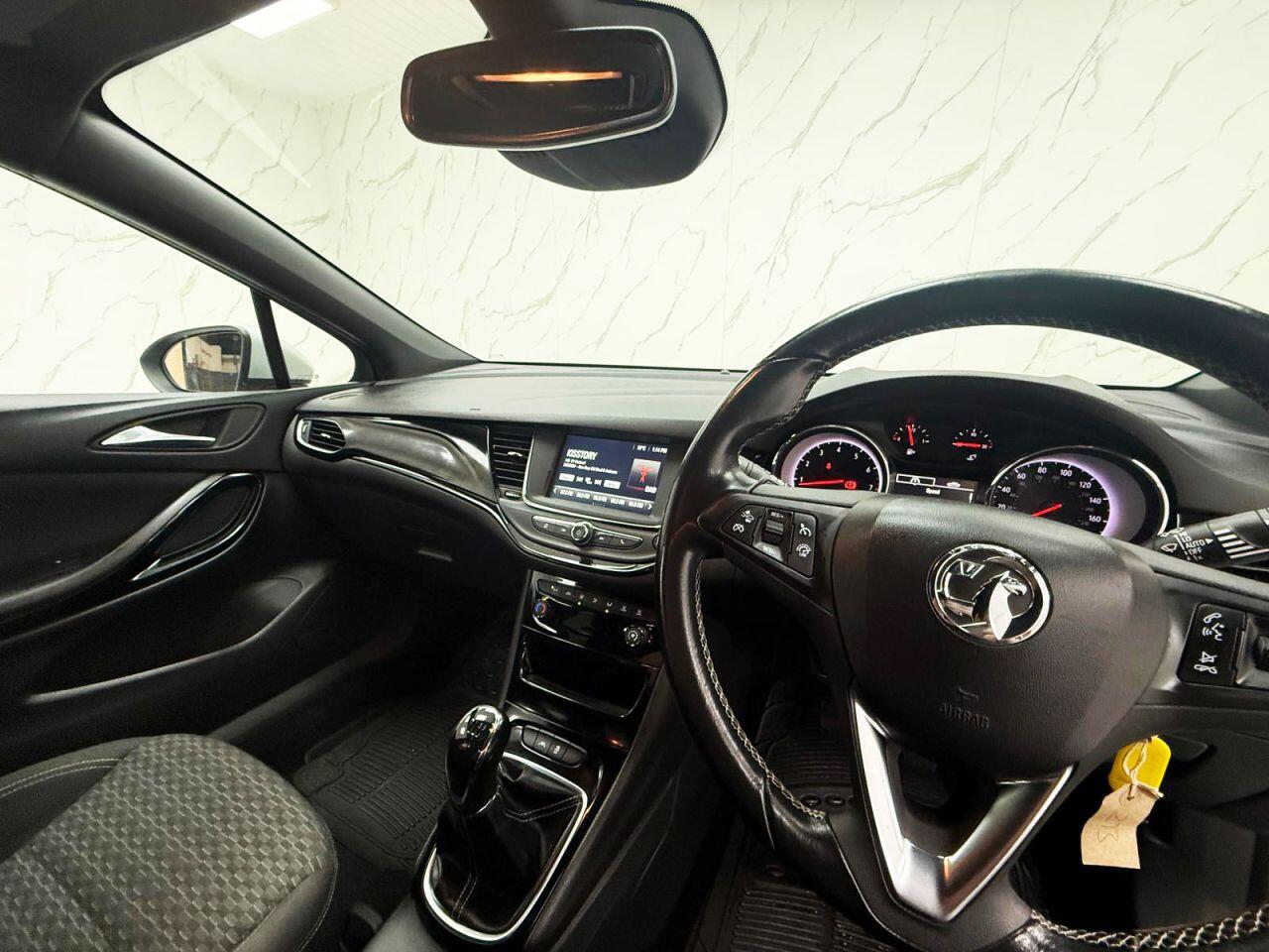 Vauxhall Astra view 15