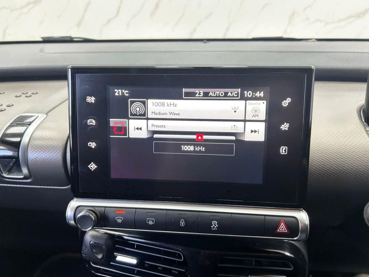 Citroen C4 Cactus view 14