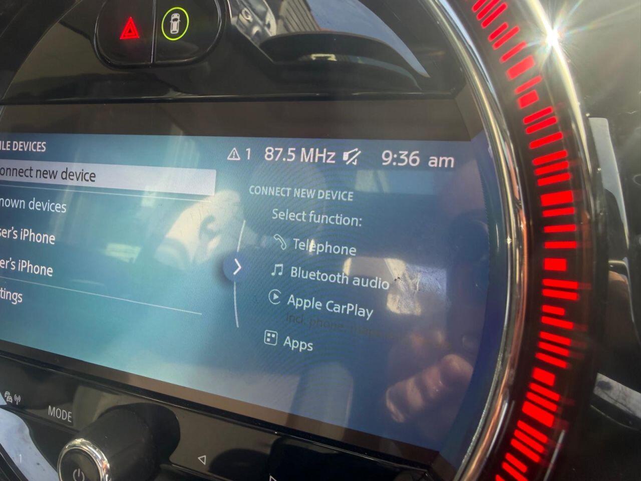 Mini Hatch view 39