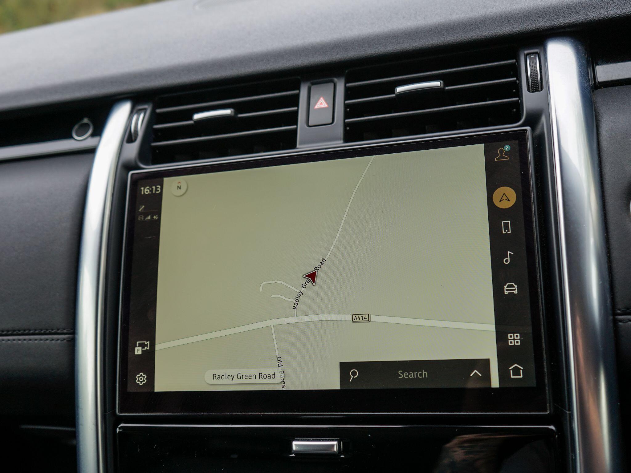 Land Rover Discovery 3 view 27