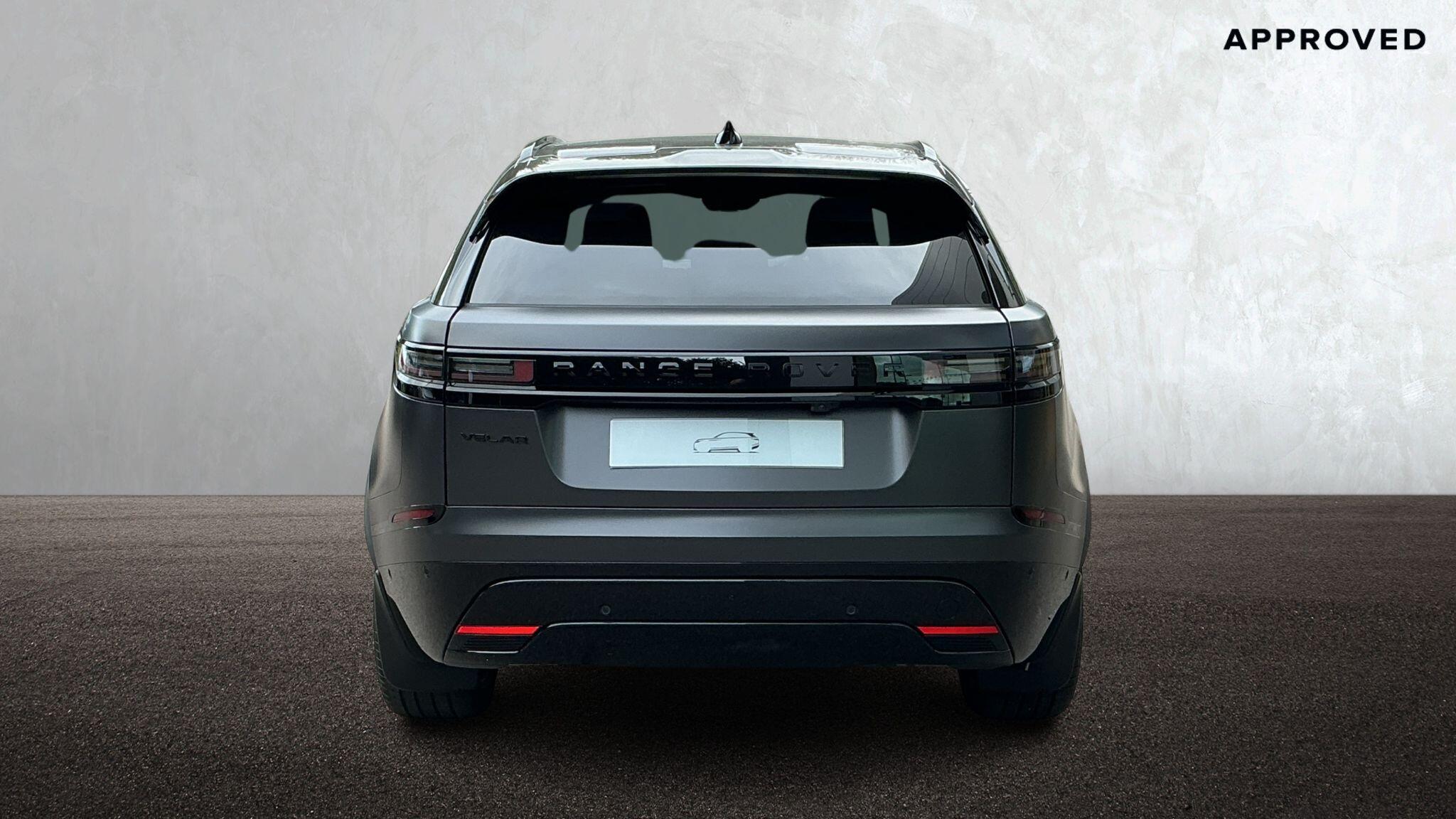 Land Rover Range Rover Velar view 4