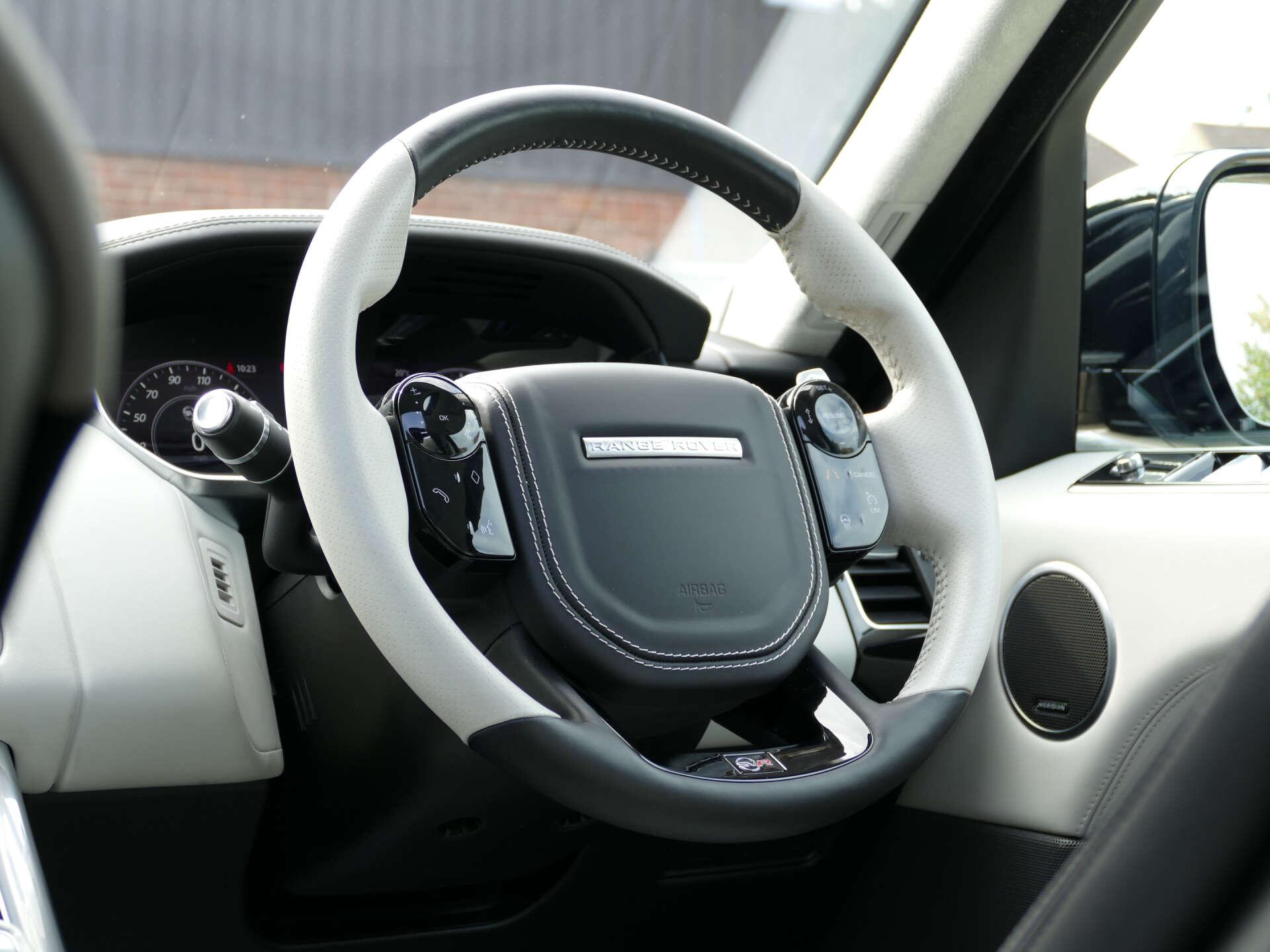 Land Rover Range Rover Sport view 30