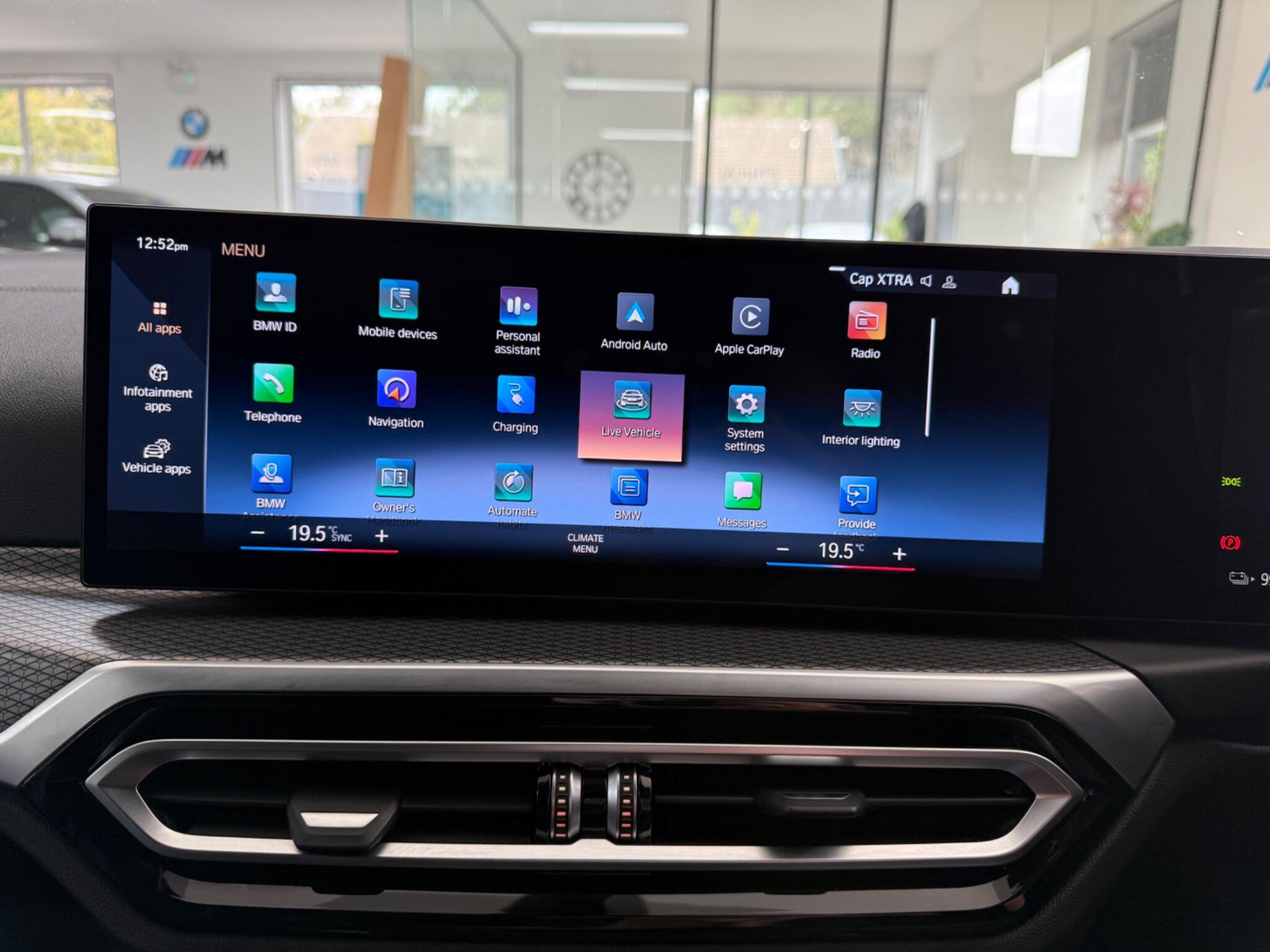 BMW I4 view 16