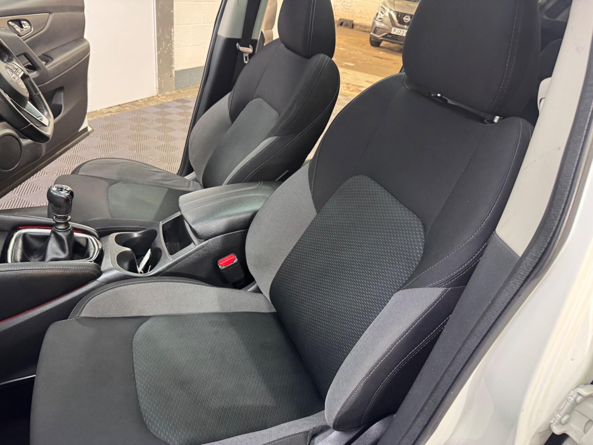 Nissan Qashqai view 41