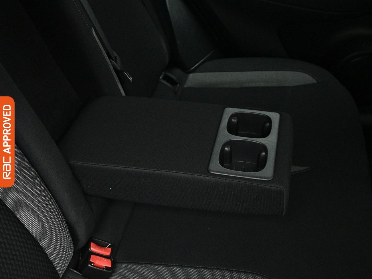 Nissan Qashqai view 23