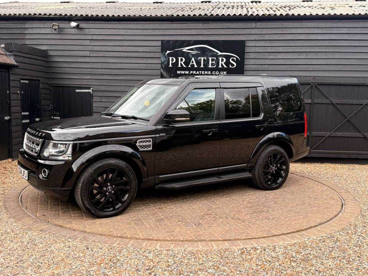 Land Rover Discovery view 23