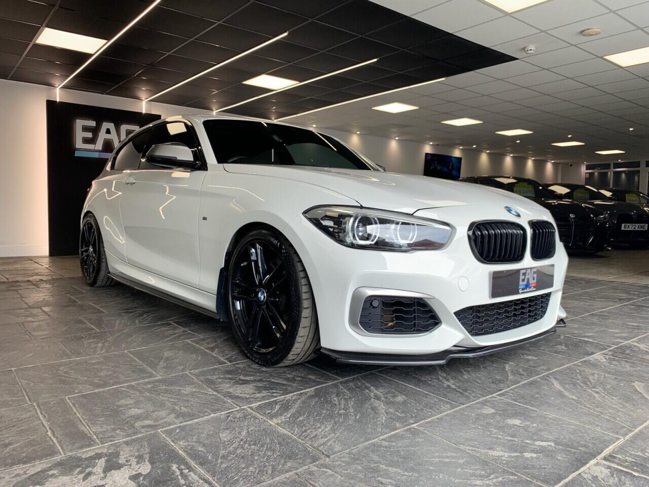 BMW 1 Series view 13