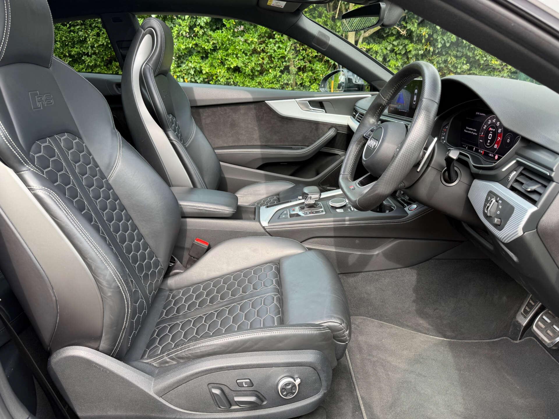 Audi RS5 view 29