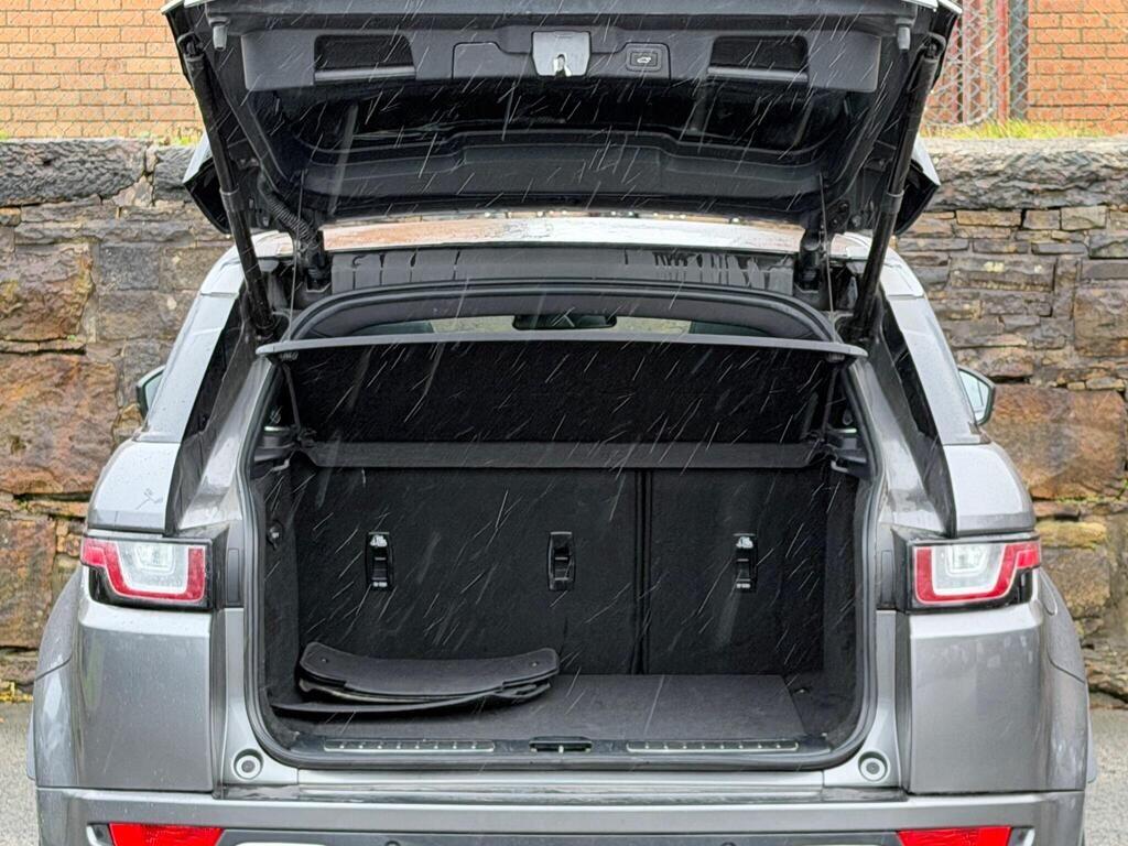 Land Rover Range Rover Evoque view 22