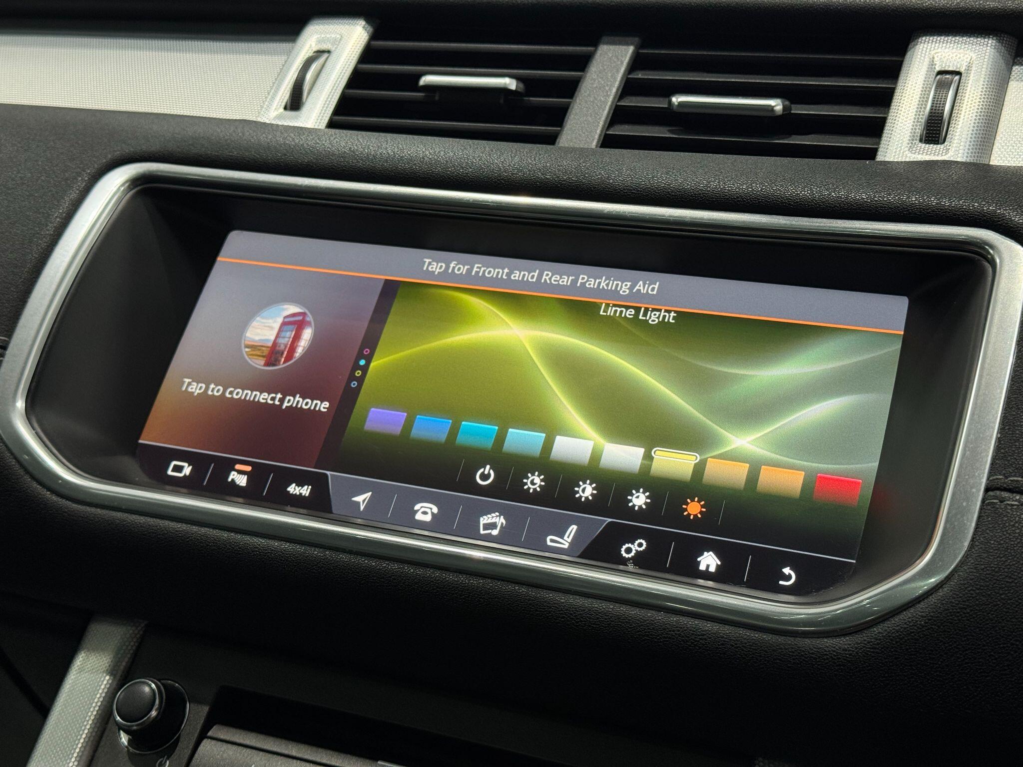 Land Rover Range Rover Evoque view 34