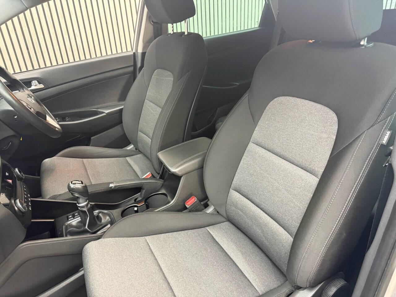 Hyundai Tucson view 9