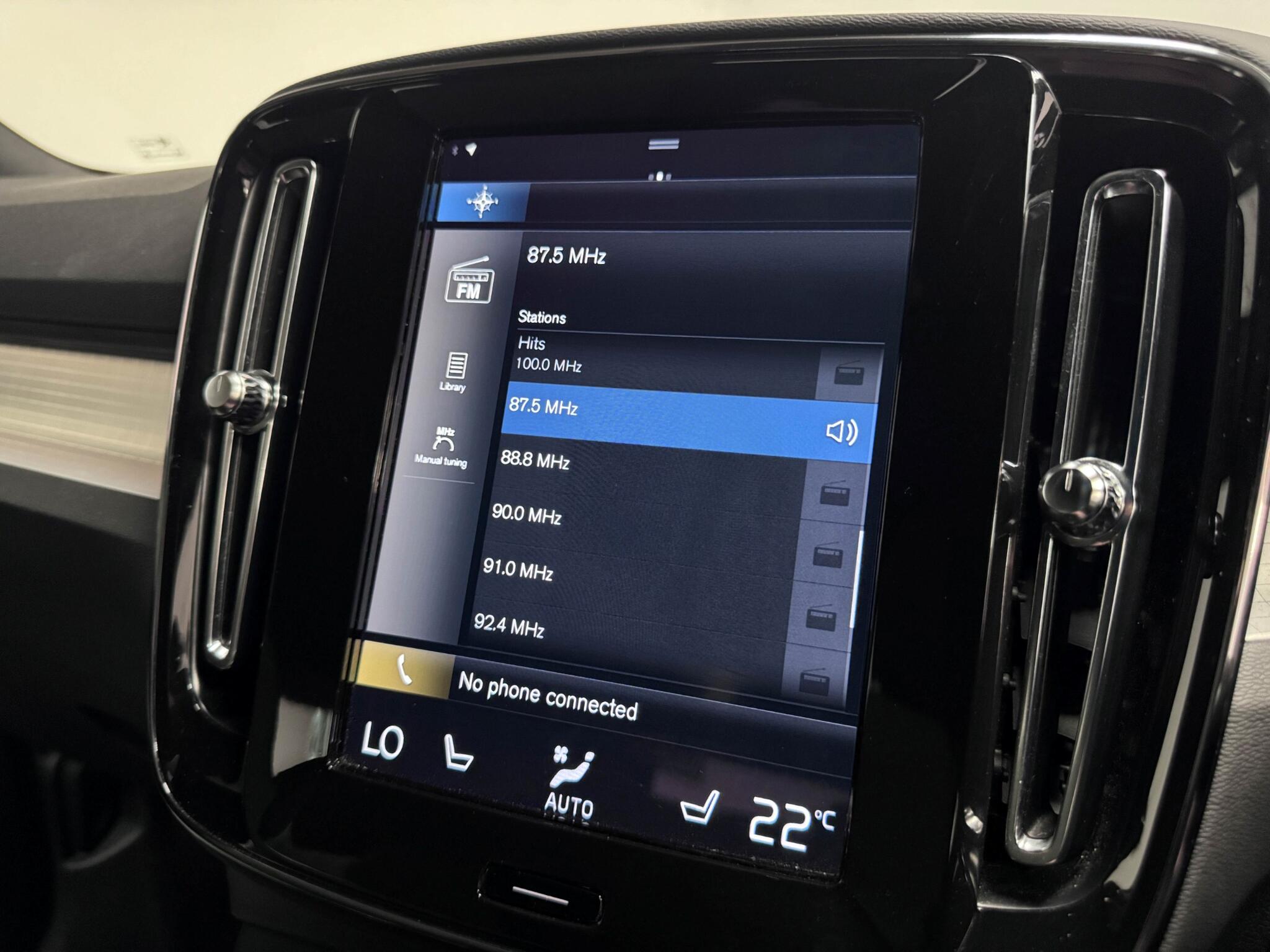 Volvo XC40 view 41